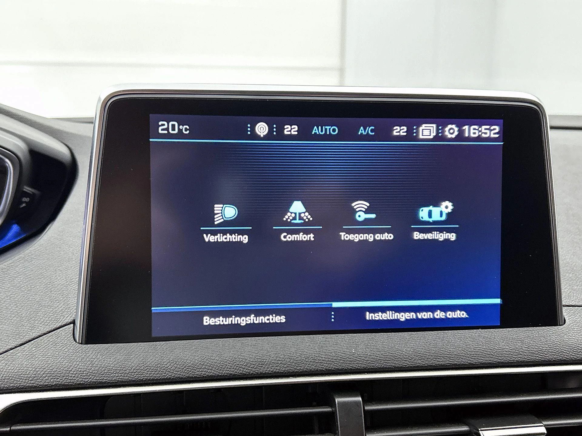 Peugeot 3008 1.2 PureTech Crossway
