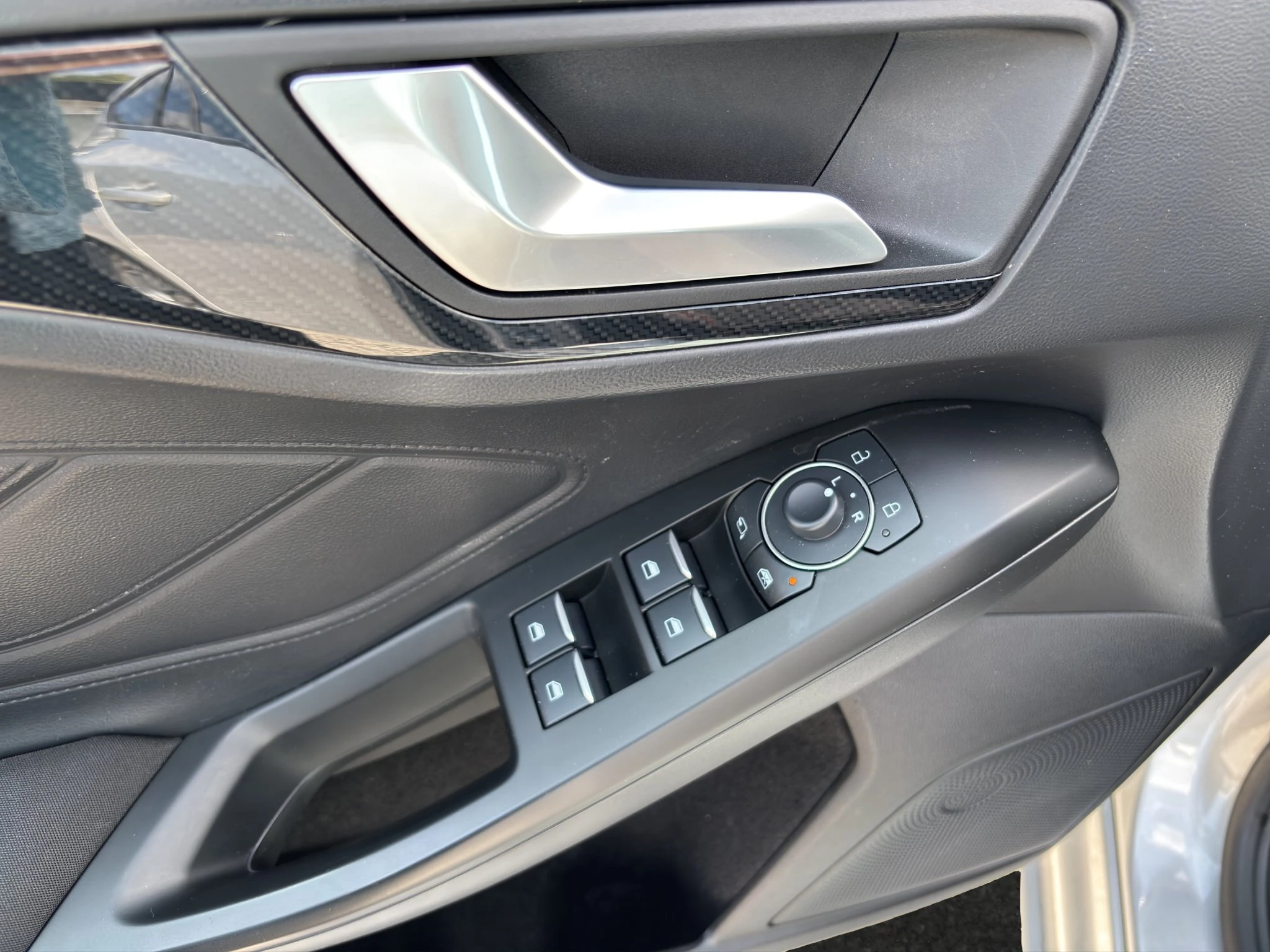 Ford Focus ST-Line 1.5 | HUD | Winter-PKt. | AHK | ACC | Matrix | RFK |