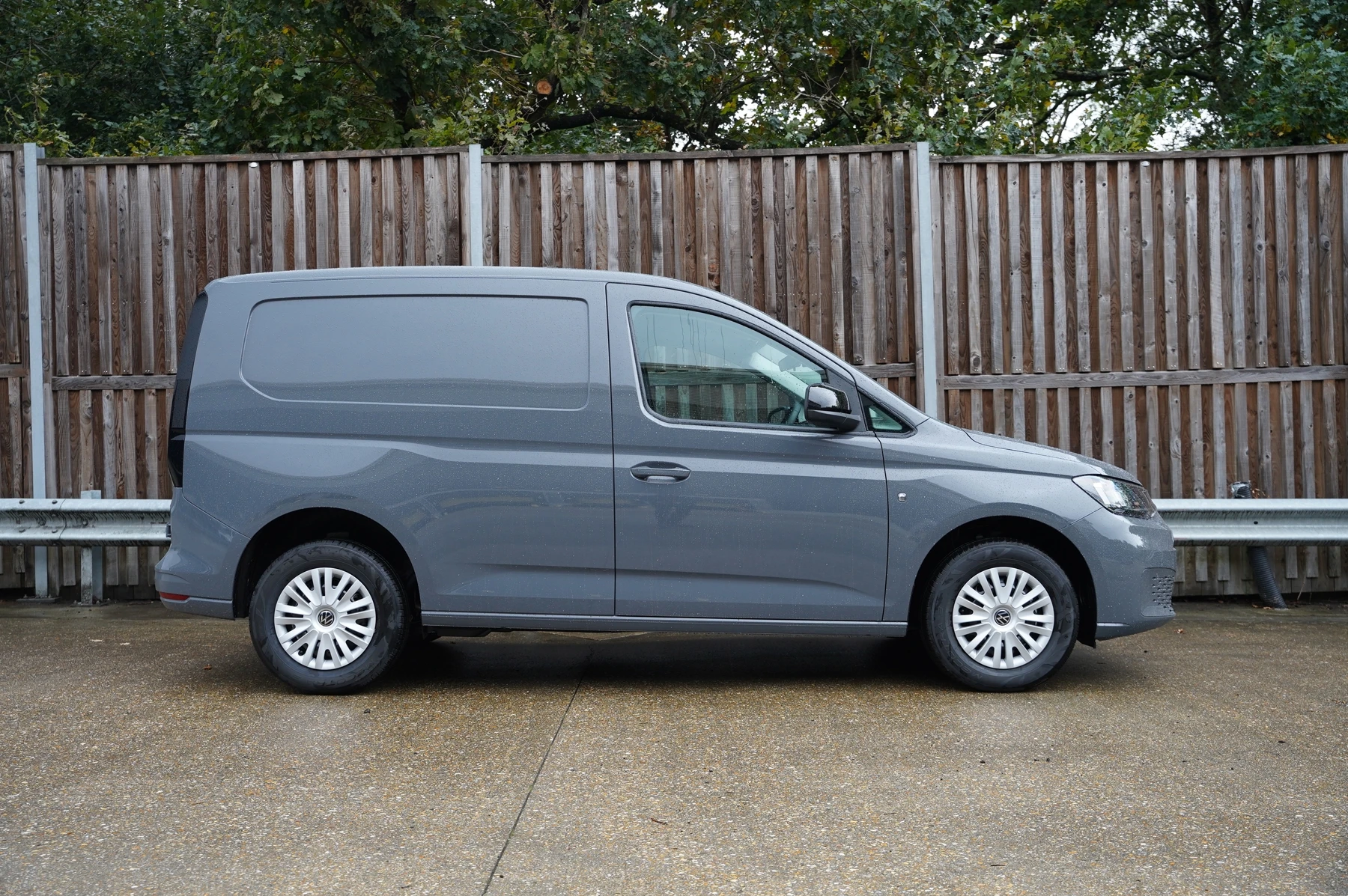 Volkswagen-Caddy-image-3