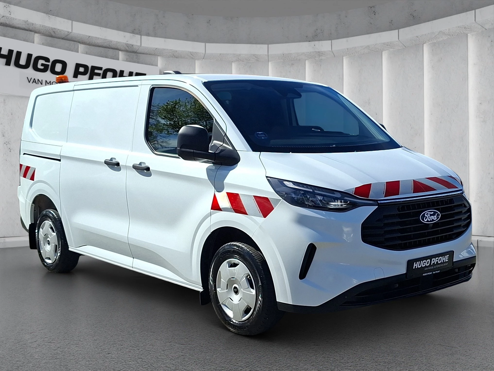 Ford Transit Custom Trend Kasten 2.0 EB 300 L1 LED | AHK | RFK | PDC | BT