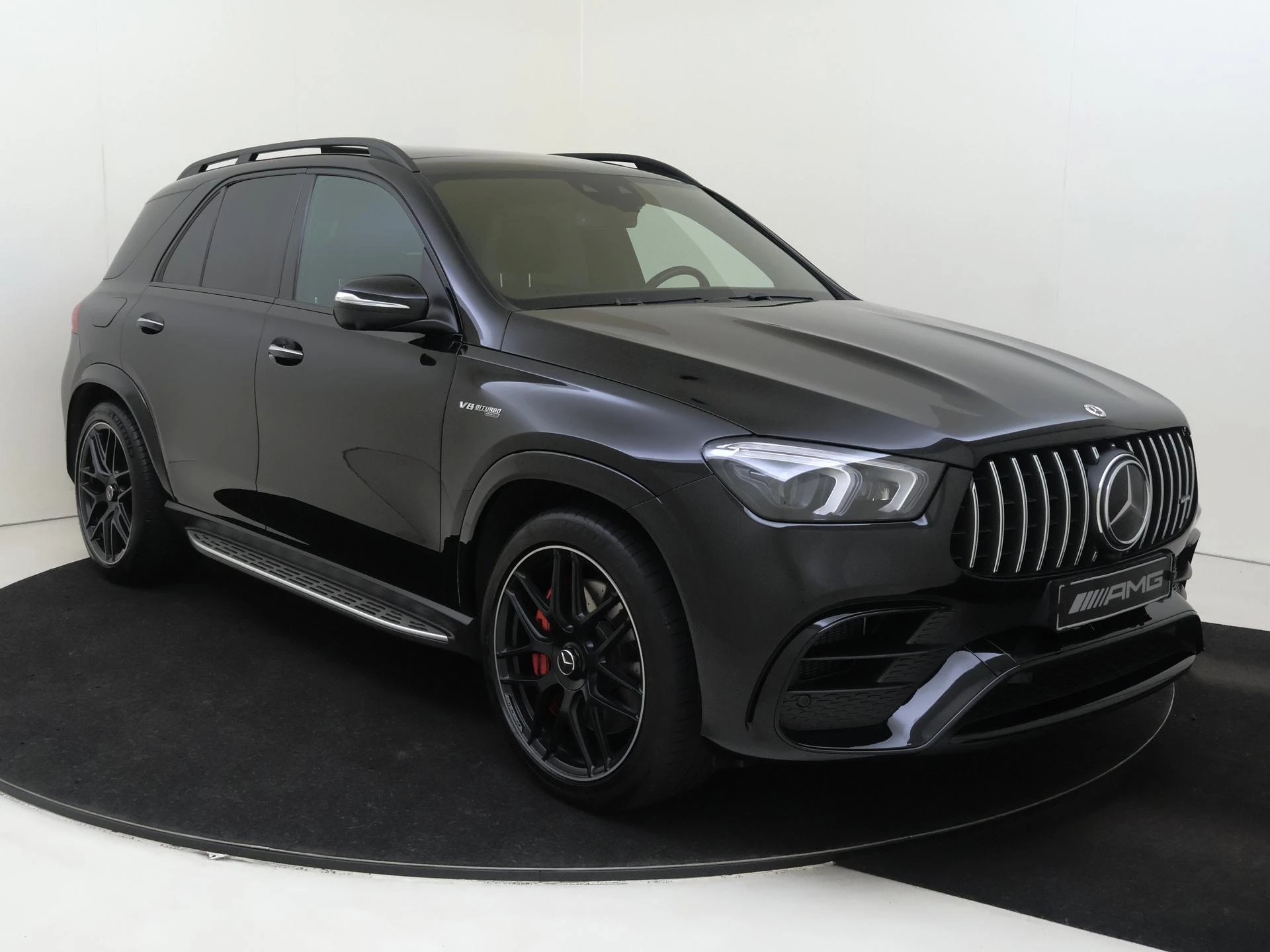 Mercedes-Benz-GLE-image-1