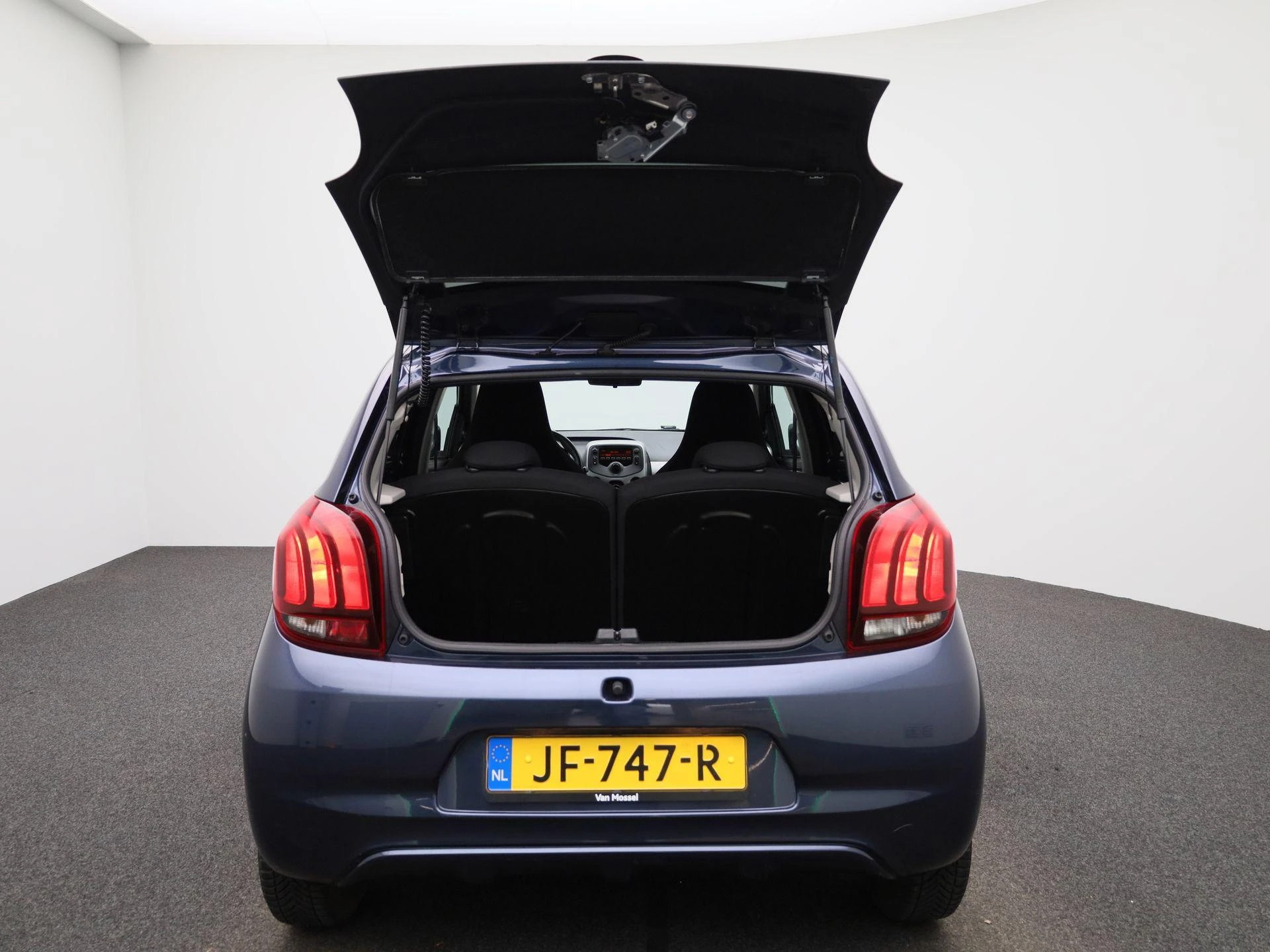 Peugeot-108-image-10