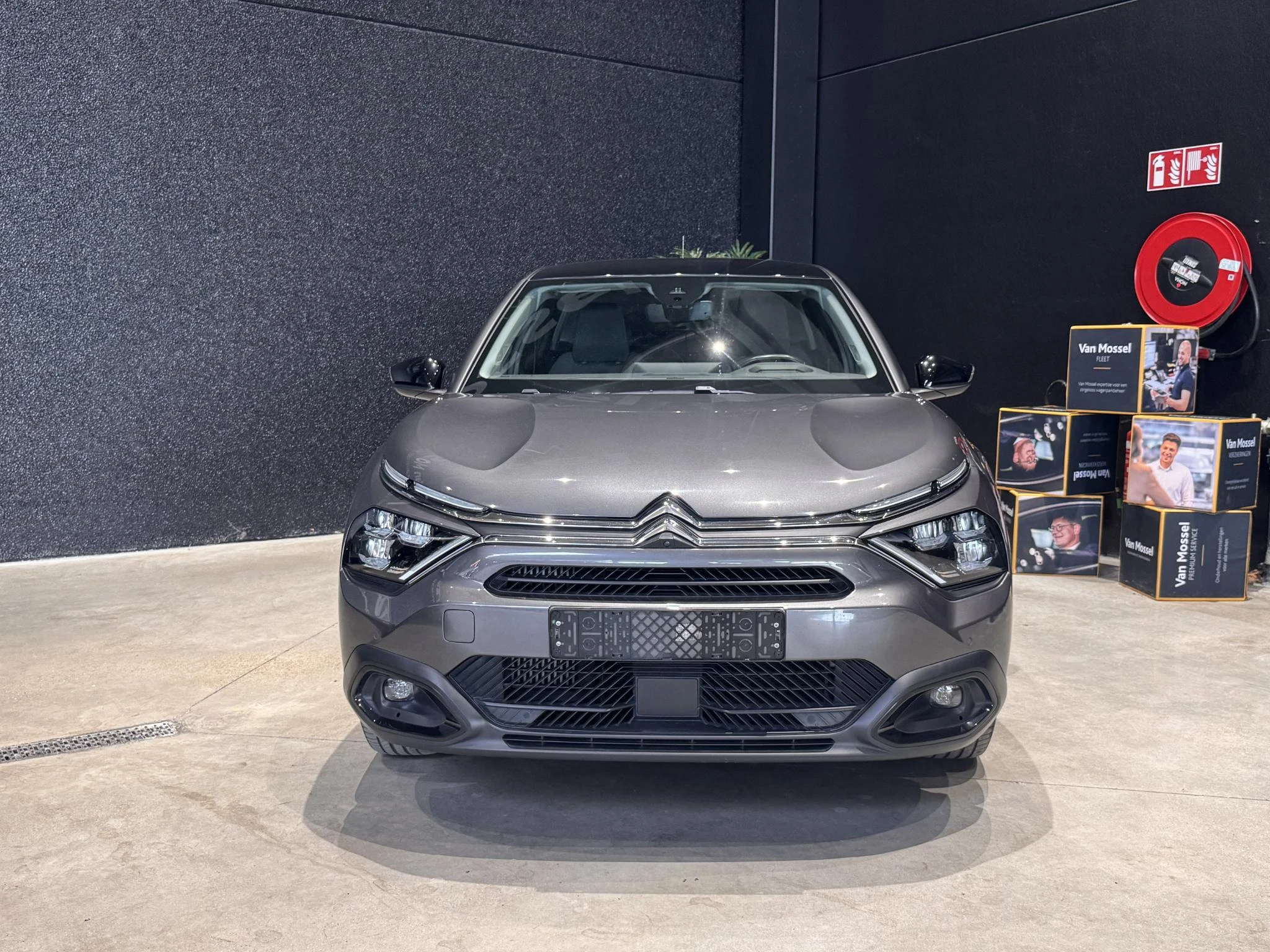 Citroën-C4-image-1