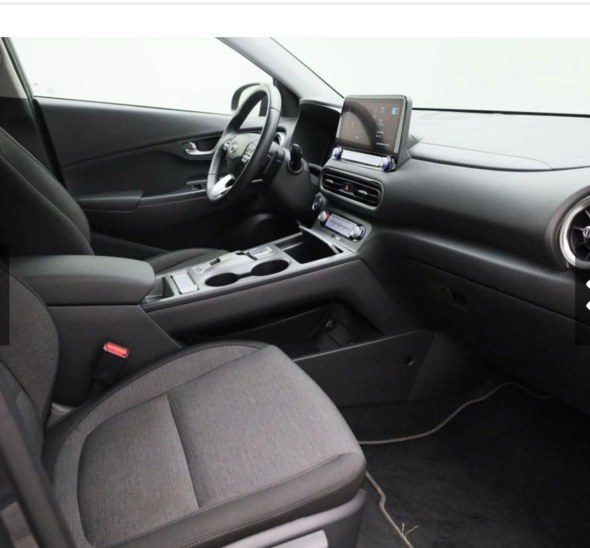 Hyundai-Kona-image-8
