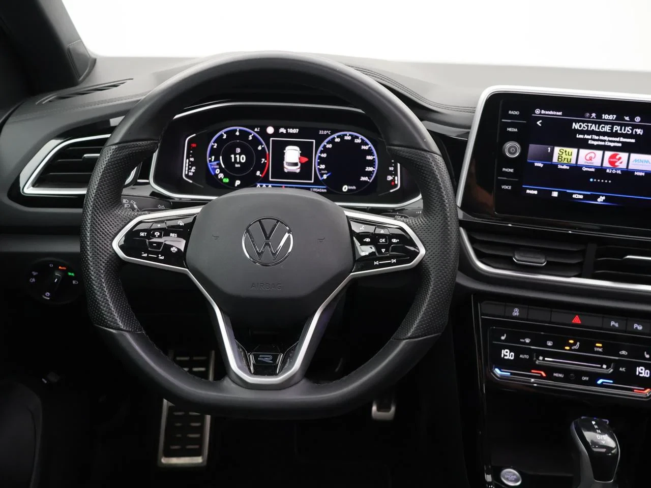 Volkswagen T-Roc T-Roc R-Line Business 1.5 TSI OPF*150PK *DSG*PANO*VIRTUAL COCKPIT*NAVI*ACC*APP-CONNET*ZTLVRW
