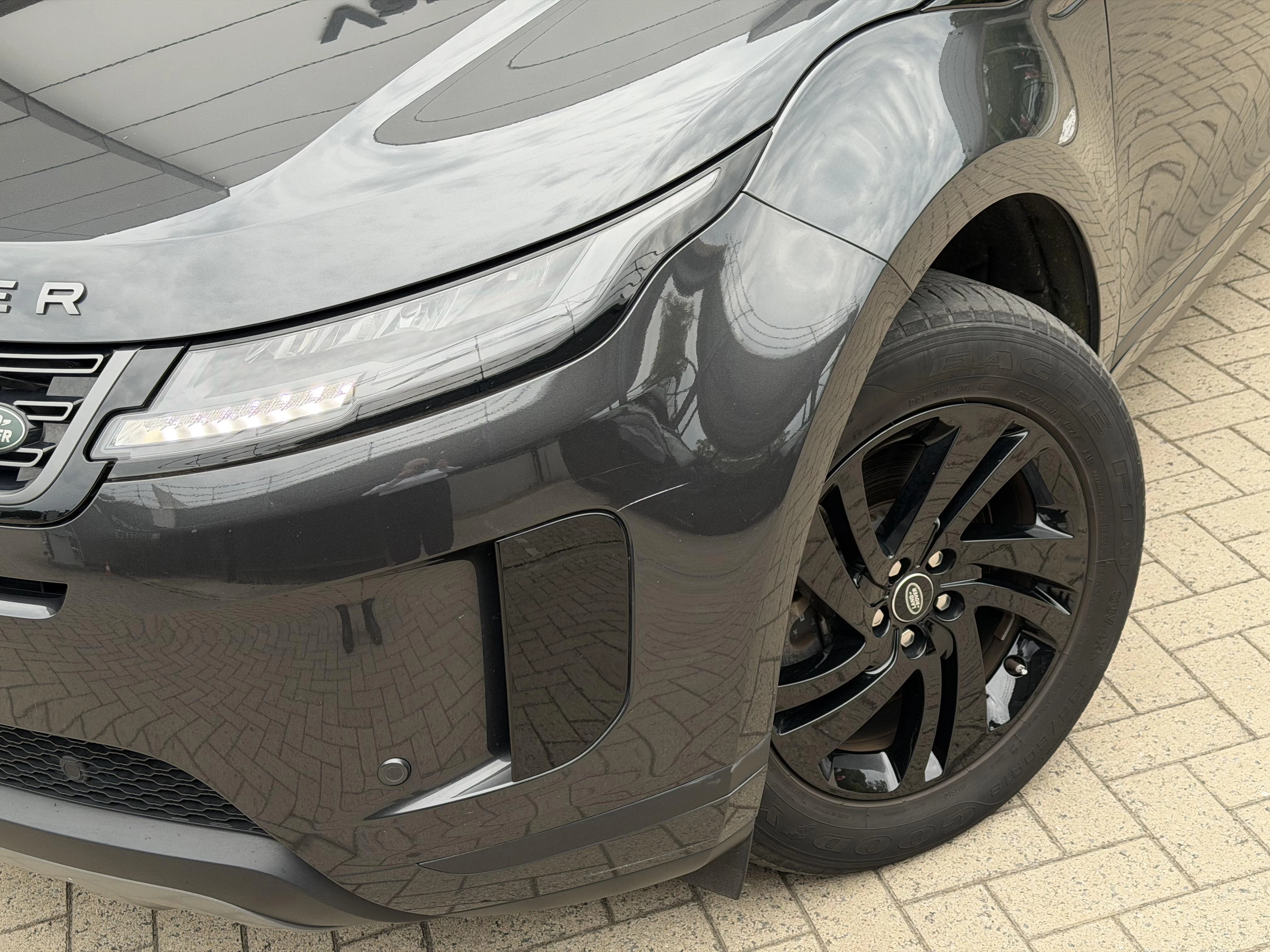Land Rover Range Rover Evoque P300e PHEV S