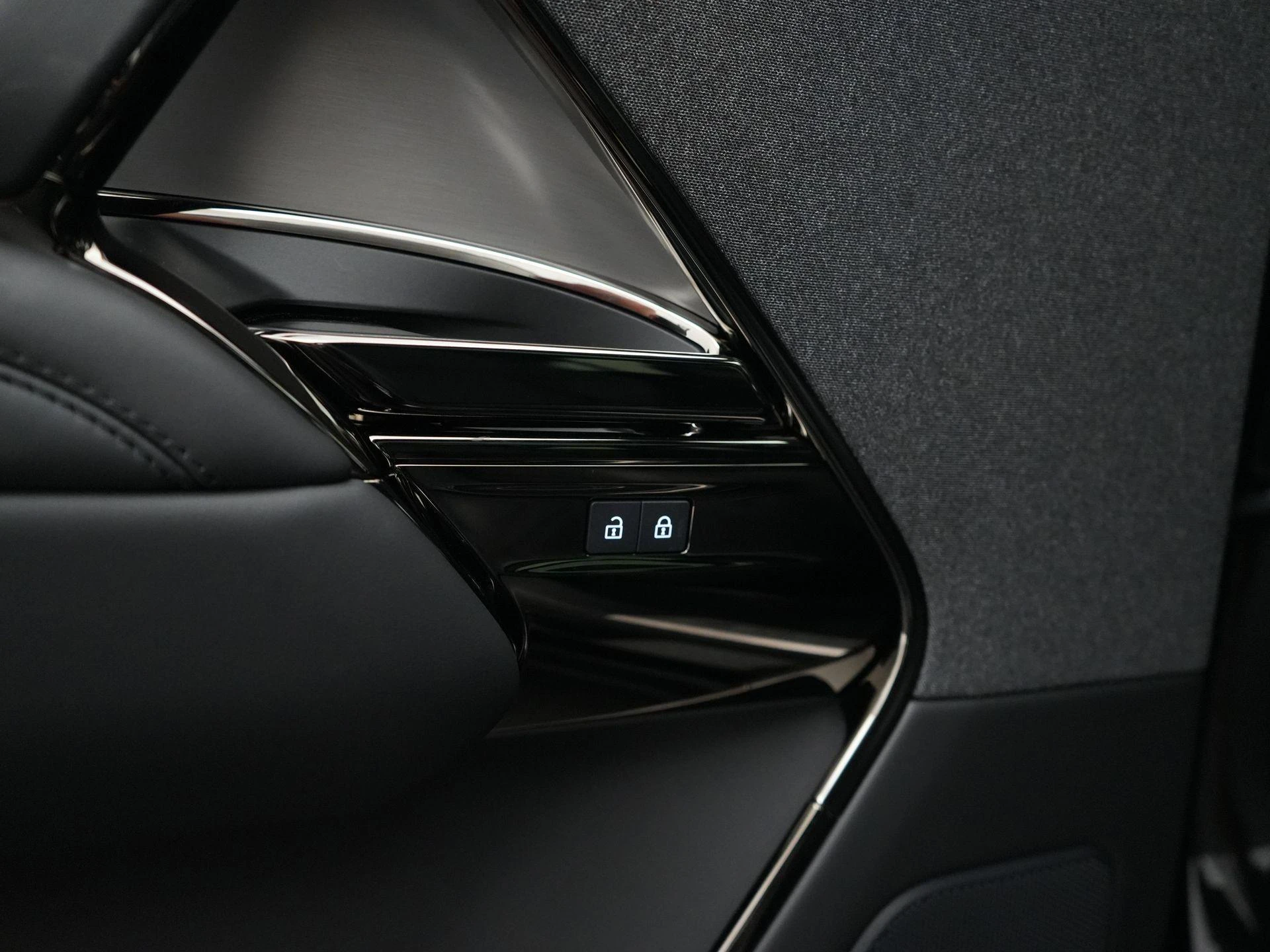 Land Rover-Range Rover Sport-image-34