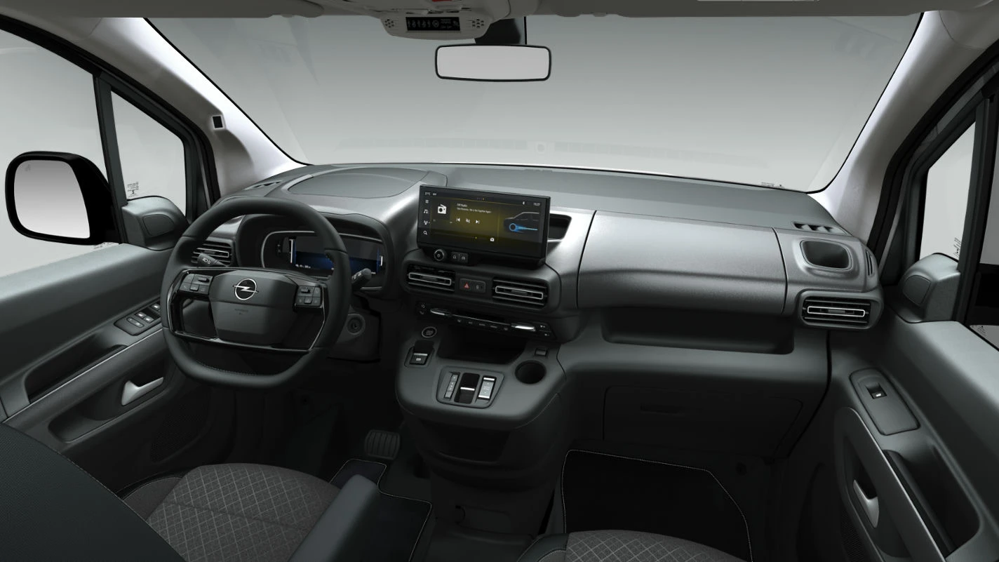Opel-Combo-e Life-image-4