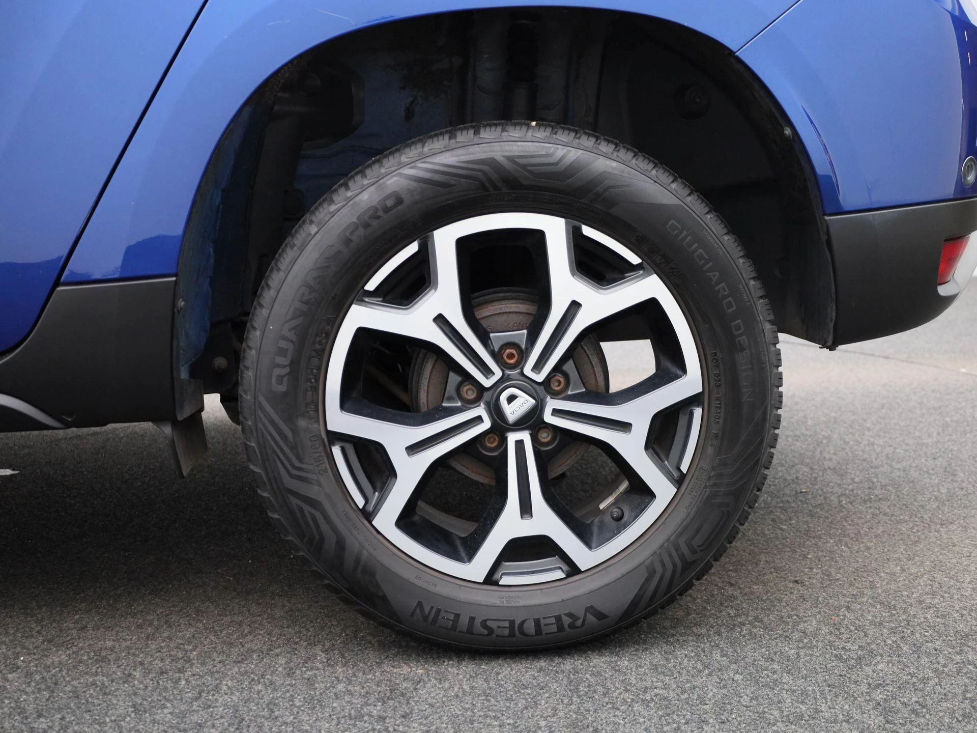 Dacia-Duster-image-15