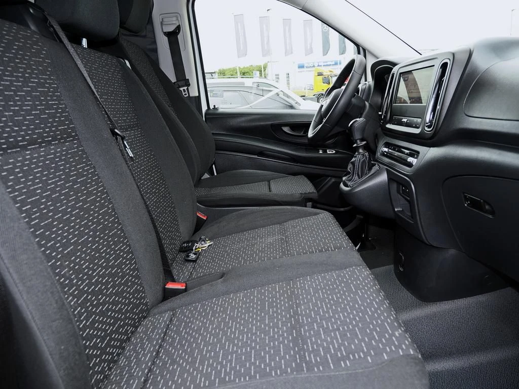 Mercedes-Benz-Vito 116-image-12
