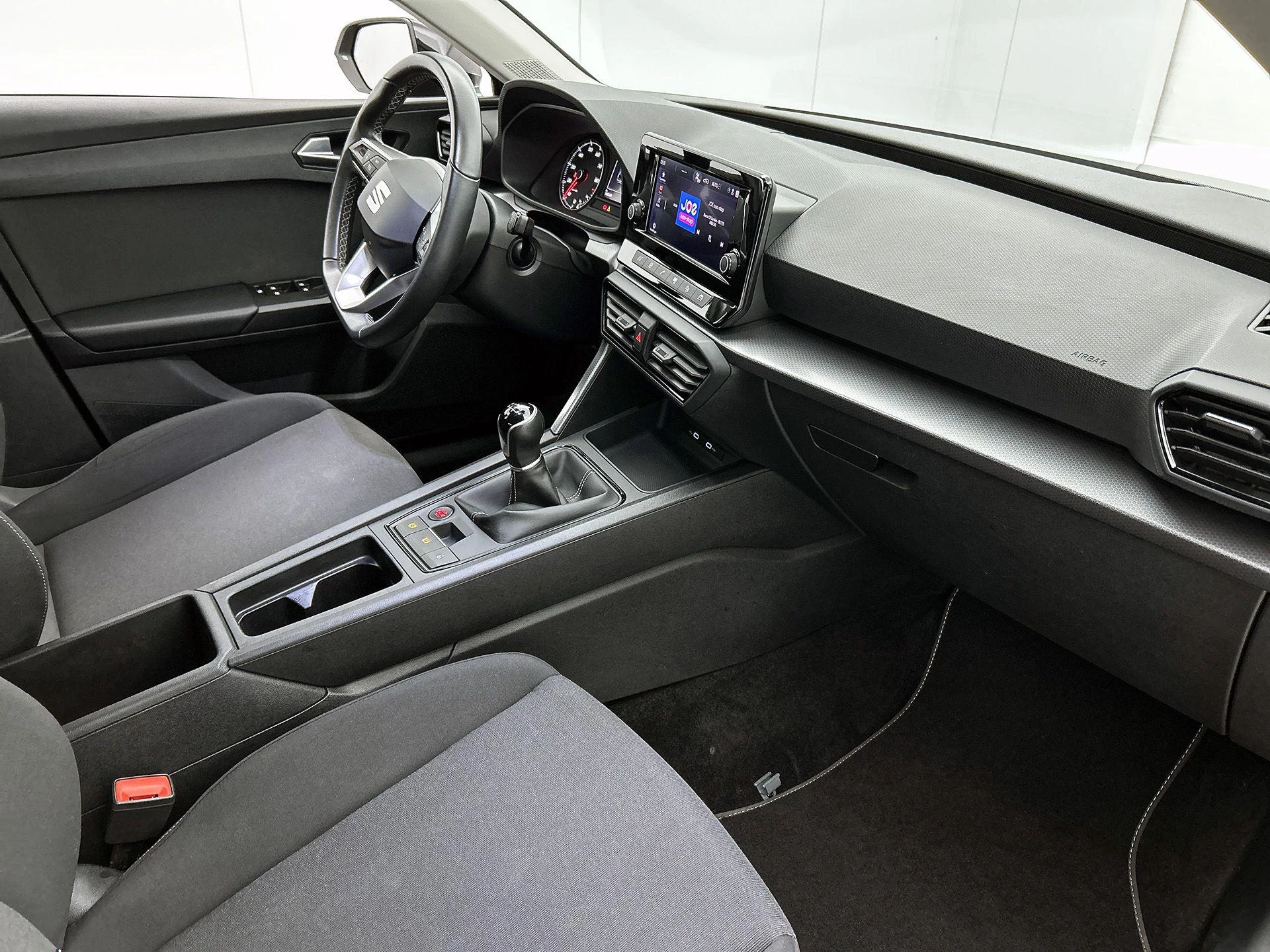 SEAT-Leon-image-19