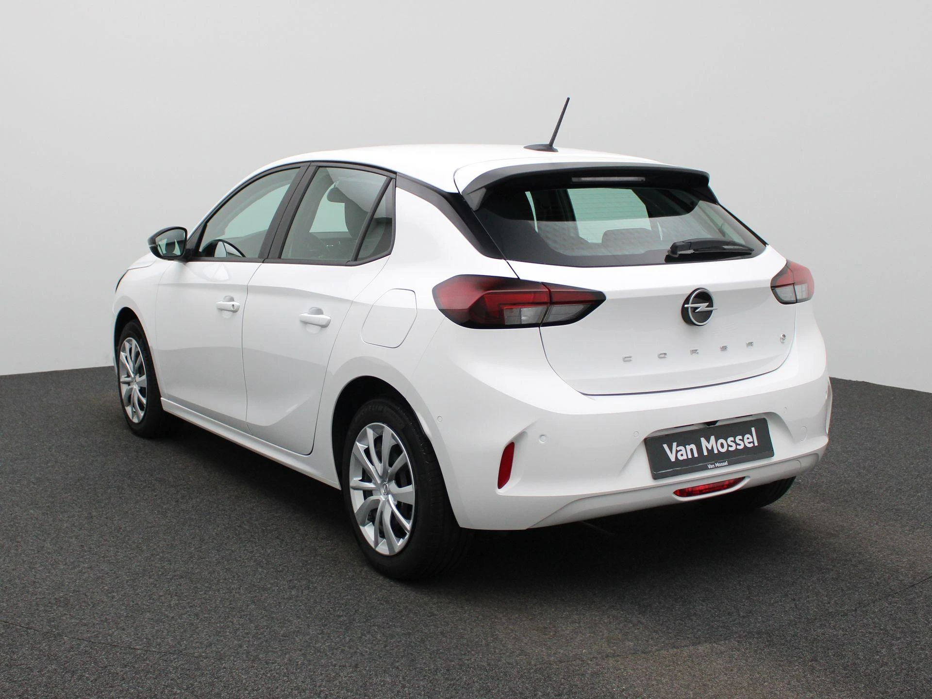 Opel-Corsa-image-1