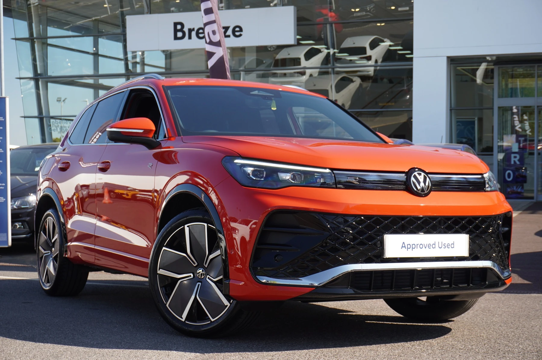Volkswagen-Tiguan-image-0