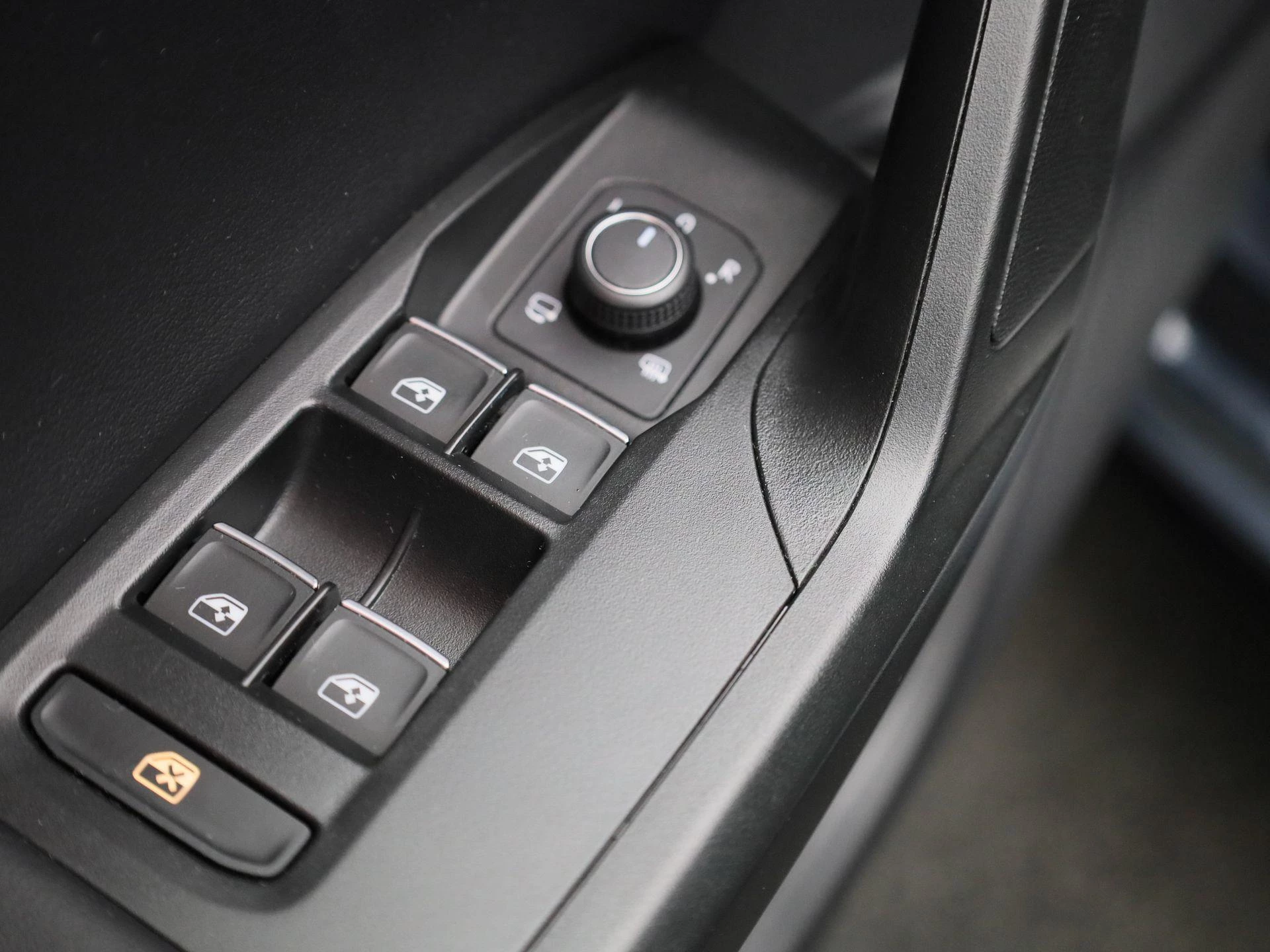 SEAT Leon Sportstourer 1.5 TSI e-Hybrid FR Business