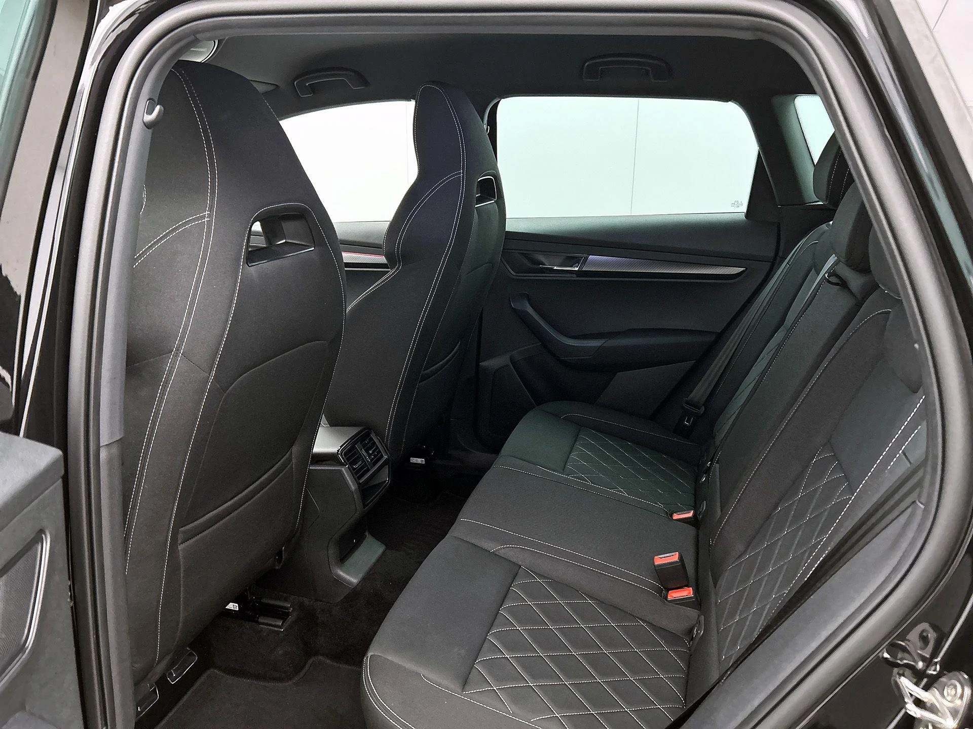 Škoda Karoq 1.5 TSI ACT Sportline Business