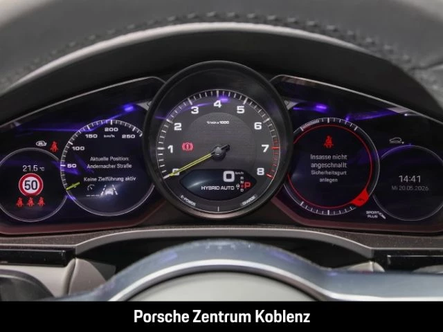 Porsche Cayenne E-Hybrid Coupe Platinum Edition platinum edition9YA Cayenne E-Hybrid Coupe Platinum Edition platinum edition