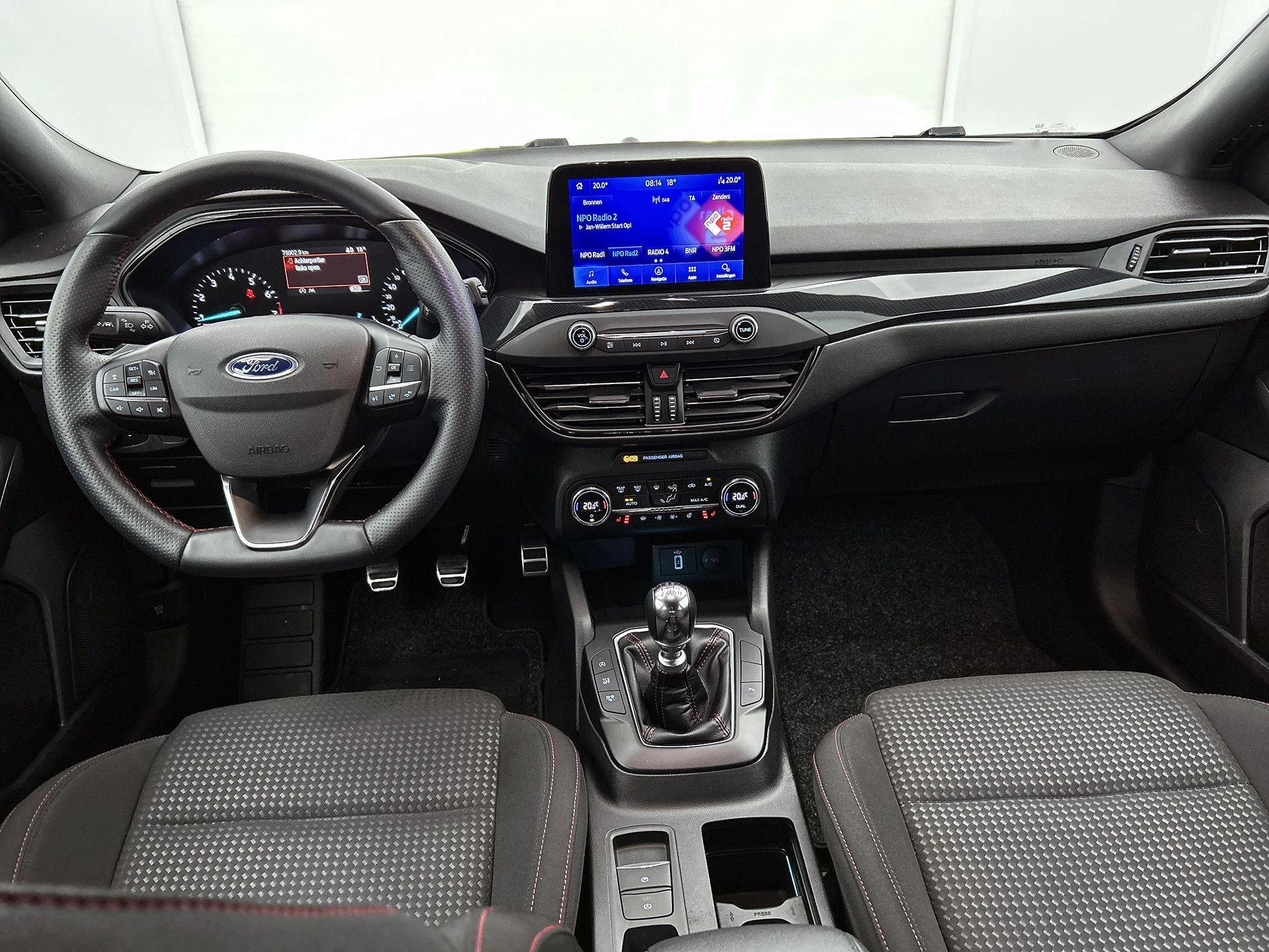 Ford Focus 1.0 EcoBoost Hybrid ST Line X Business