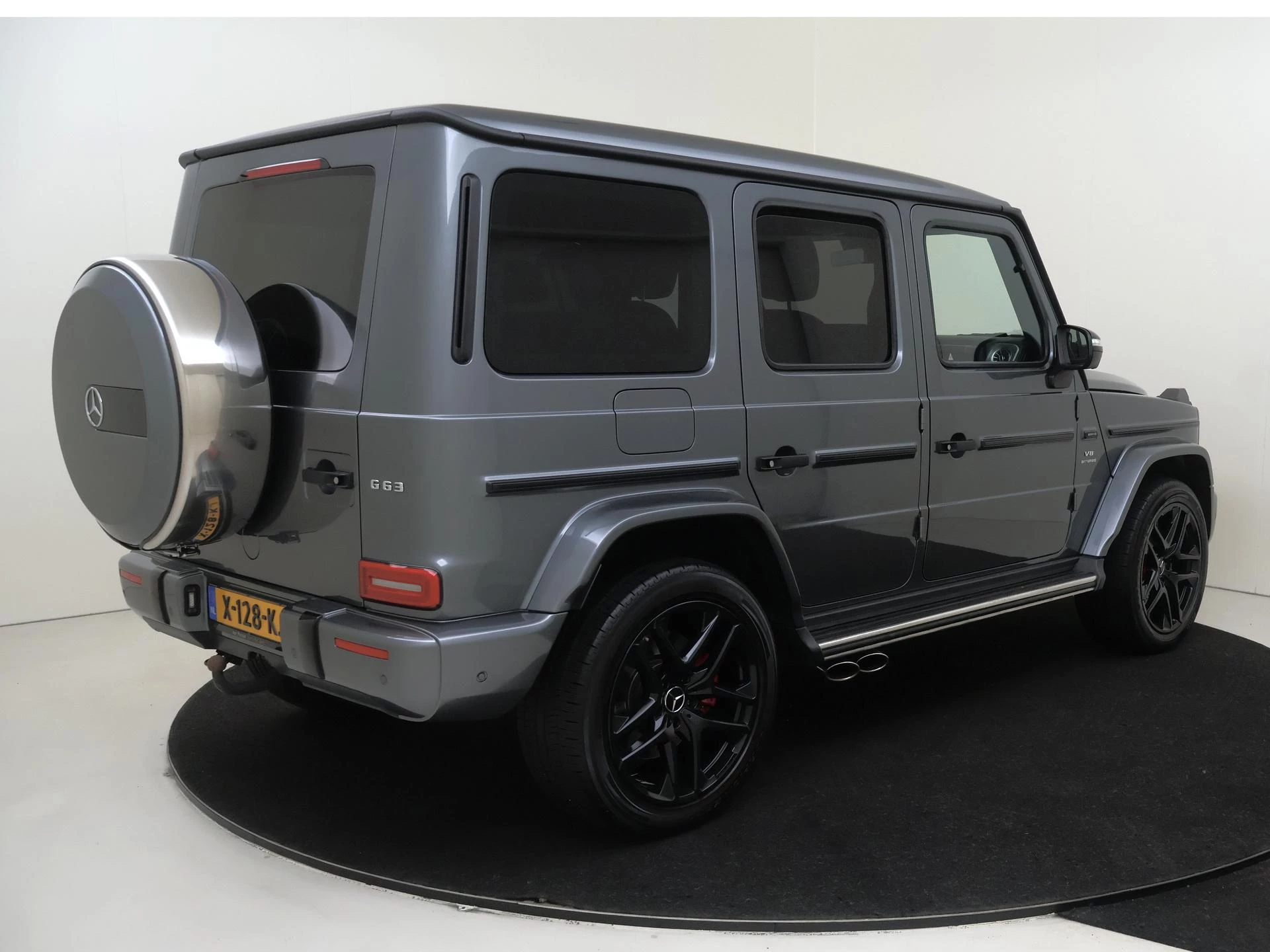 Mercedes-Benz-G-Klasse-image-3