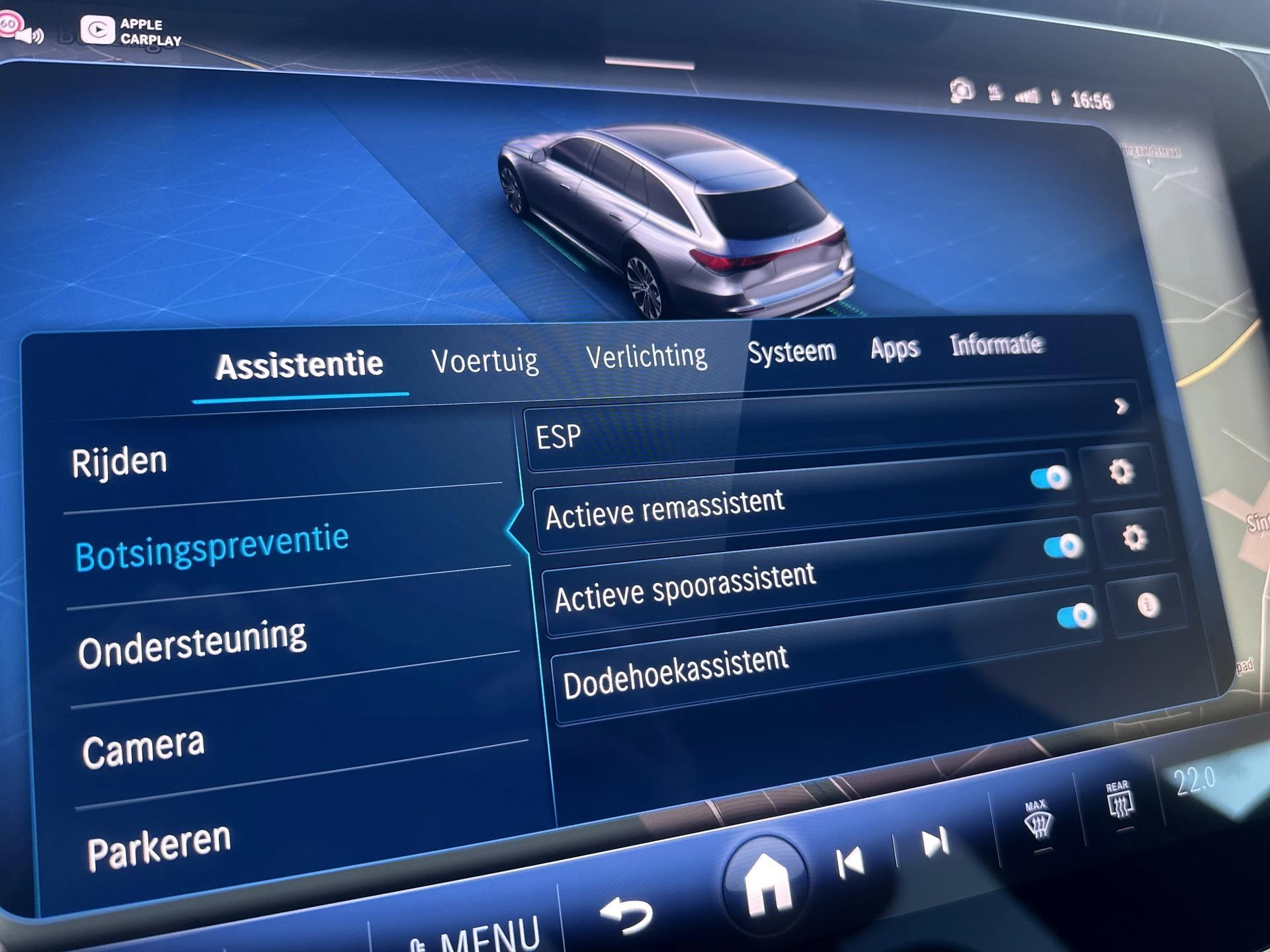 Mercedes-Benz-Classe E-image-17