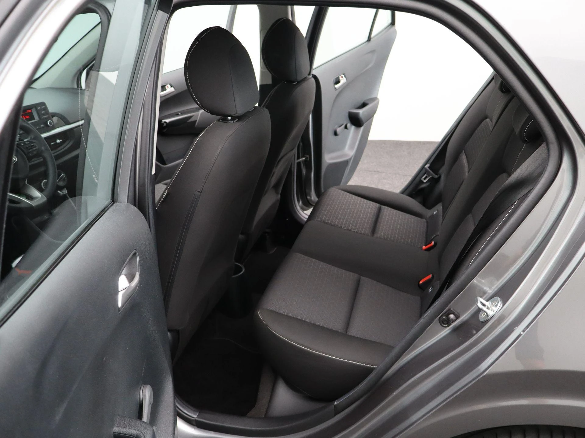 Kia-Picanto-image-11