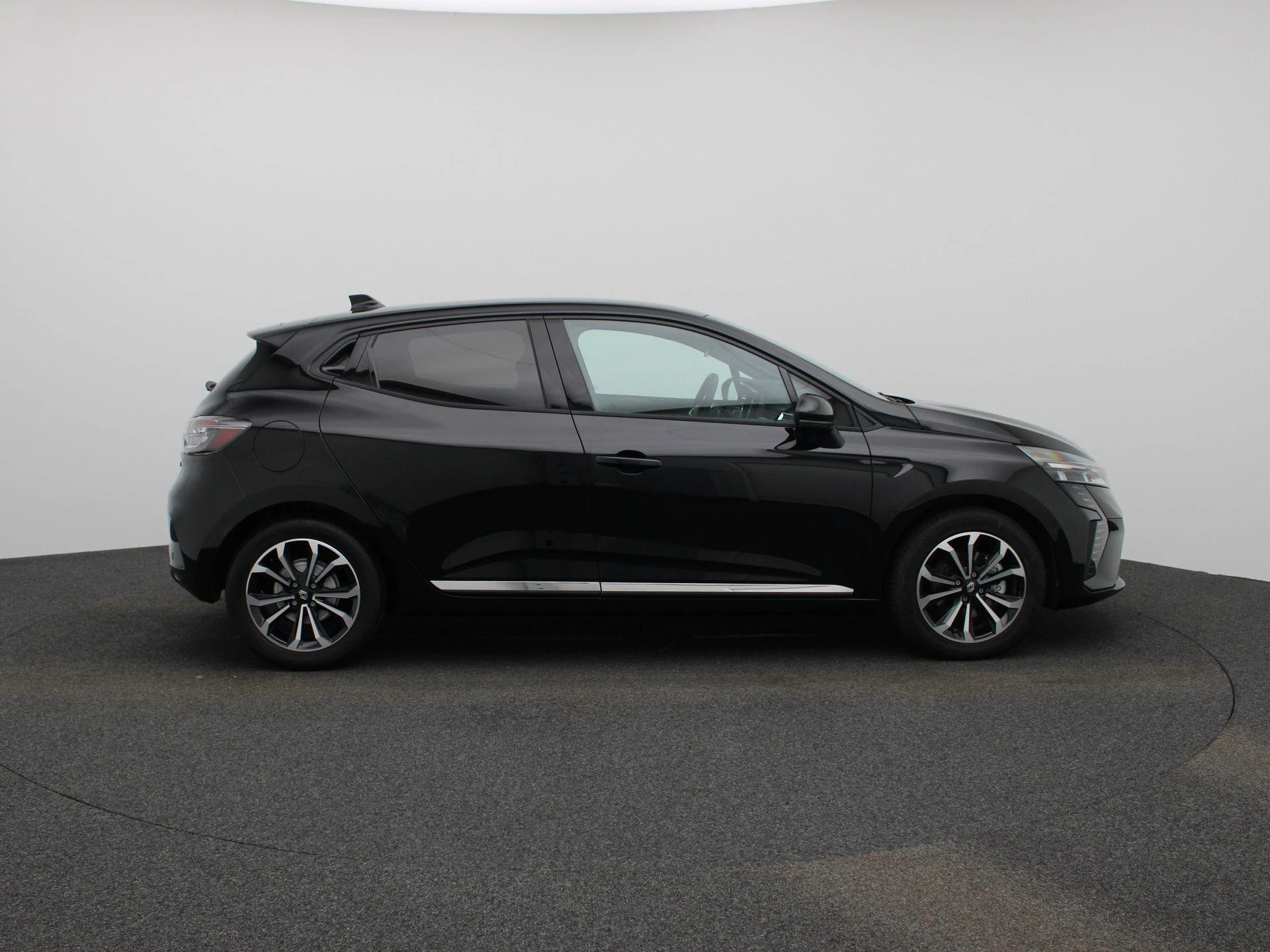 Renault-Clio-image-5