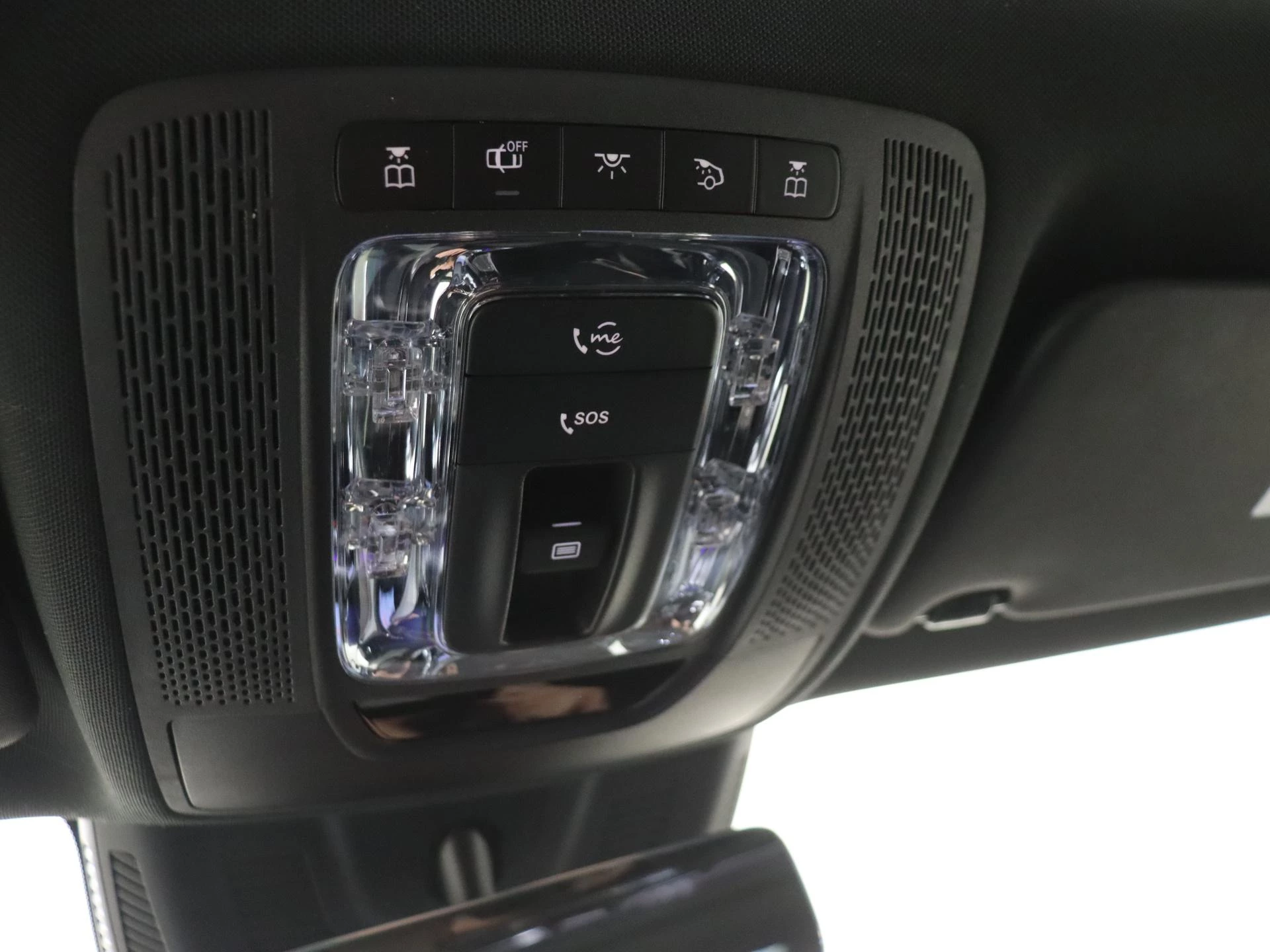 Mercedes-Benz-B-Klasse-image-22