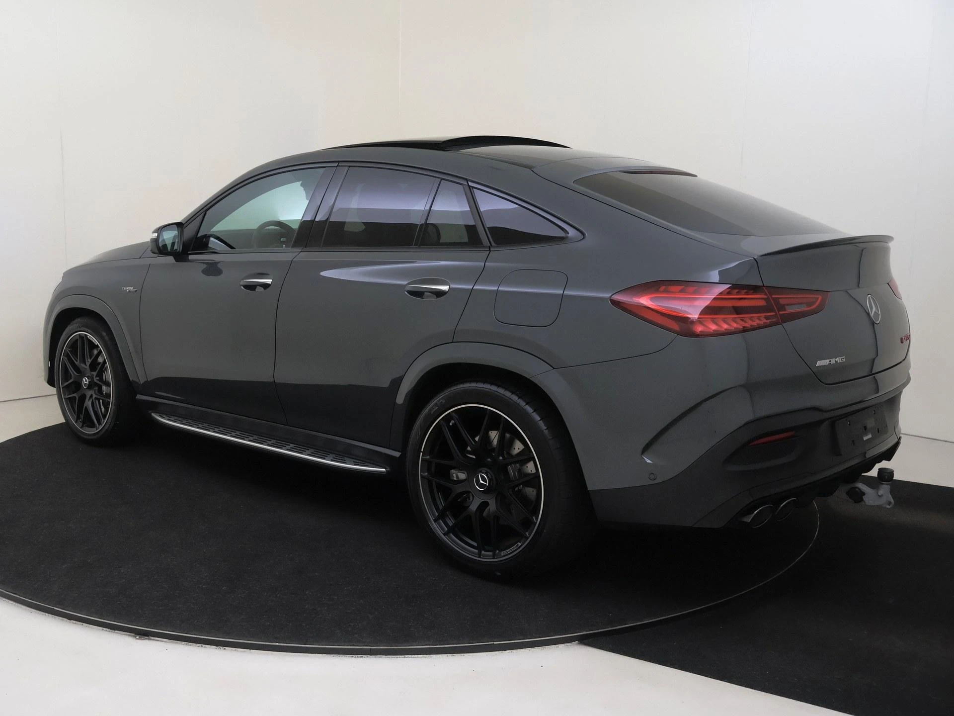 Mercedes-Benz-GLE-image-5