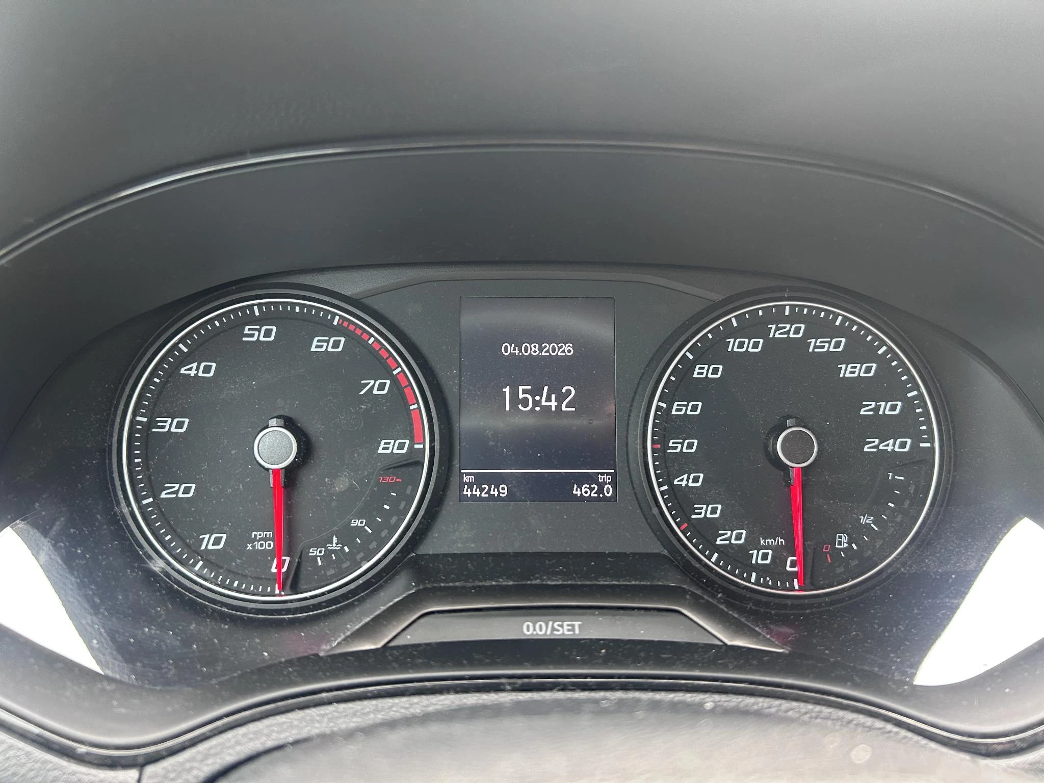 SEAT-Arona-image-4