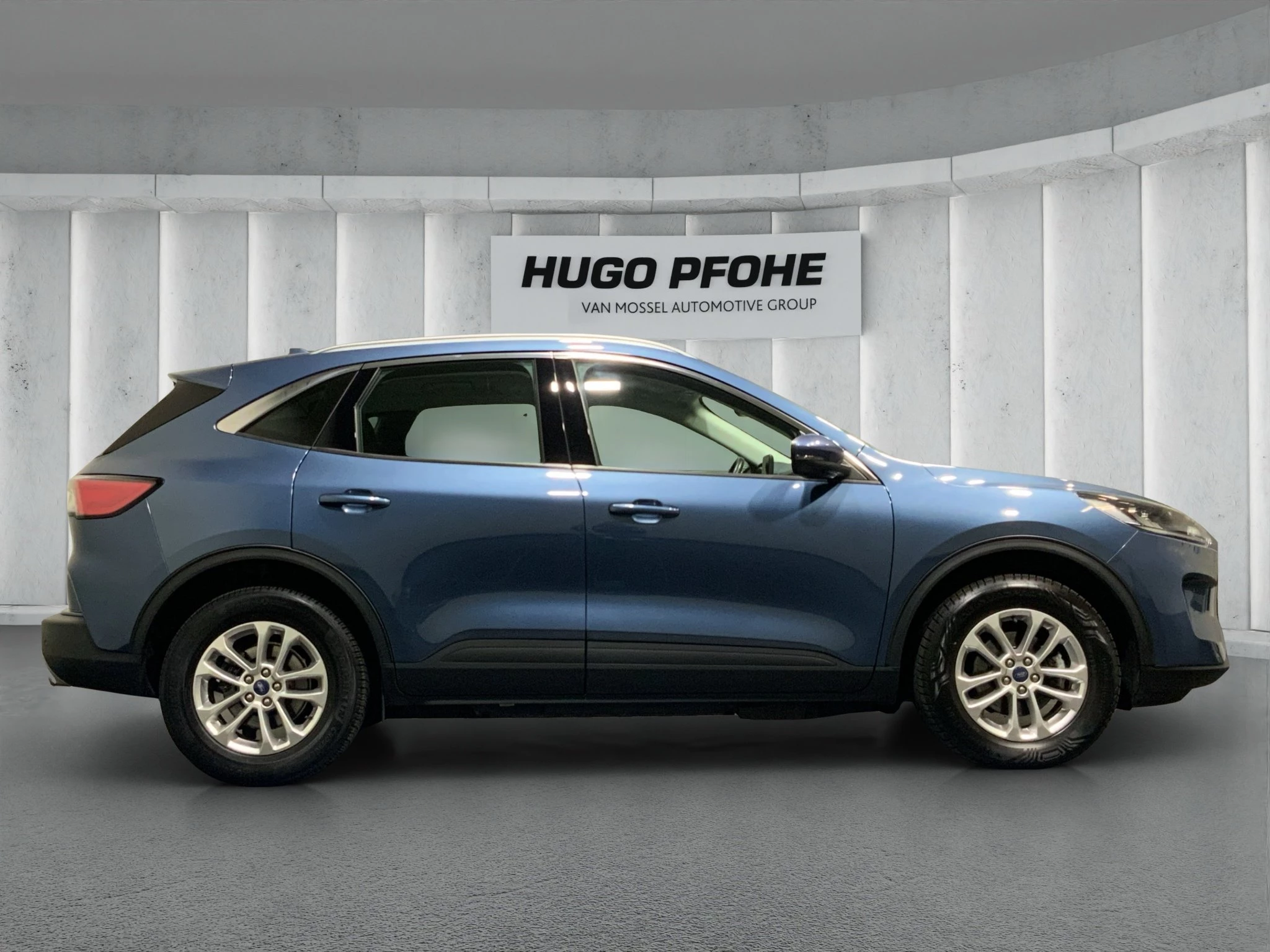 Ford Kuga Titanium 2.5l Duratec (PHEV) Autom. | Navi | GJR | Winter-Pkt.
