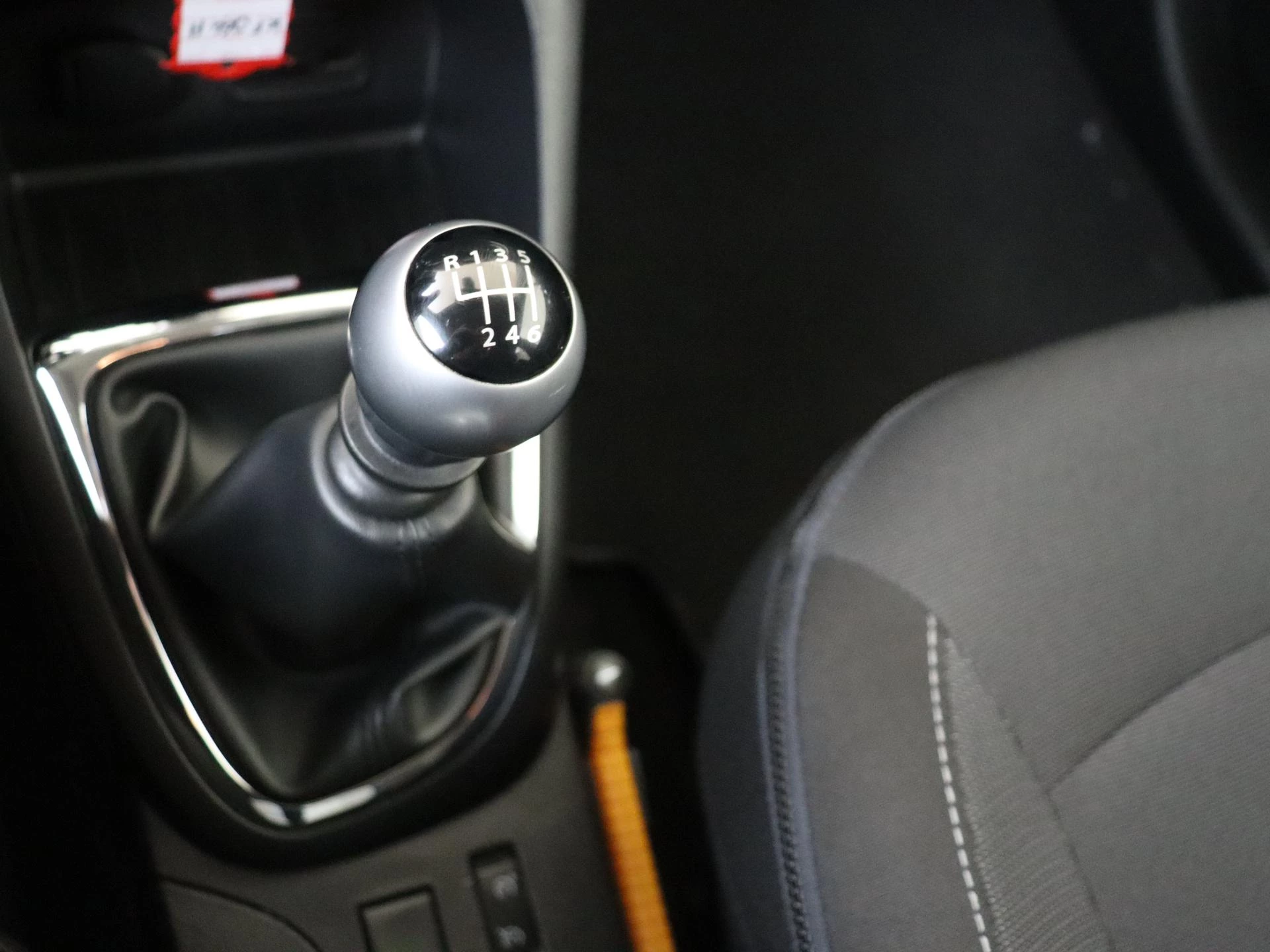 Renault-Captur-image-14