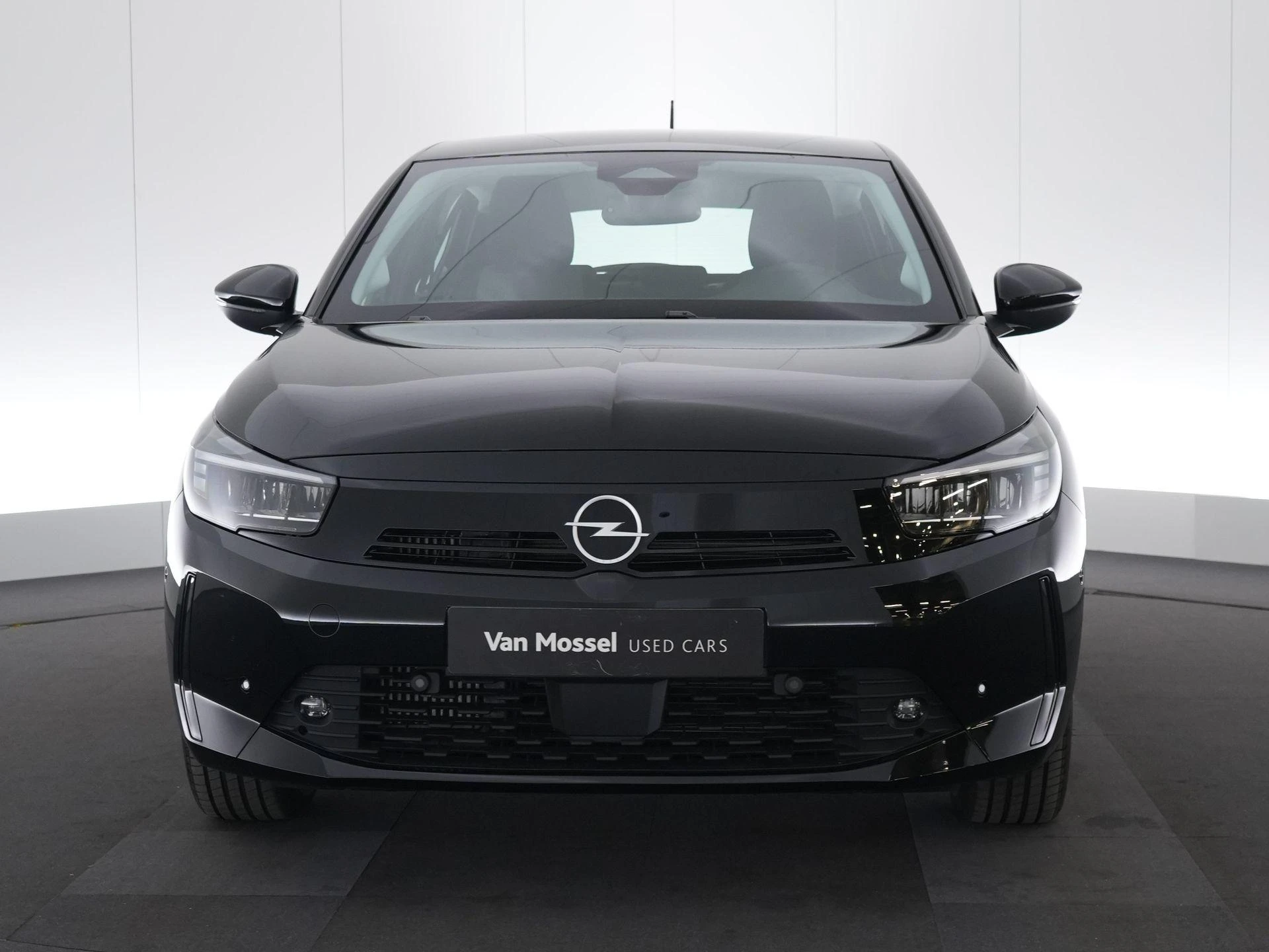 Opel-Corsa-image-3