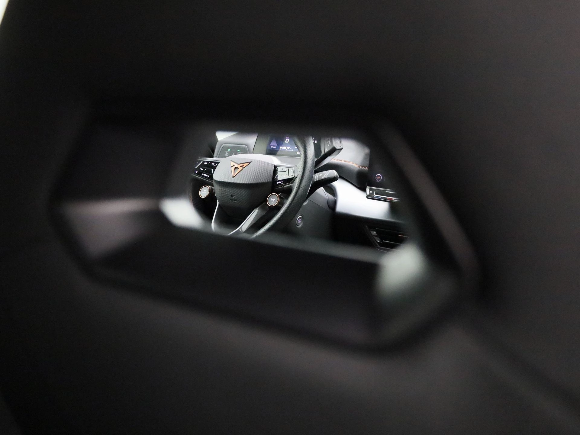 CUPRA Born Adrenaline 62 kWh