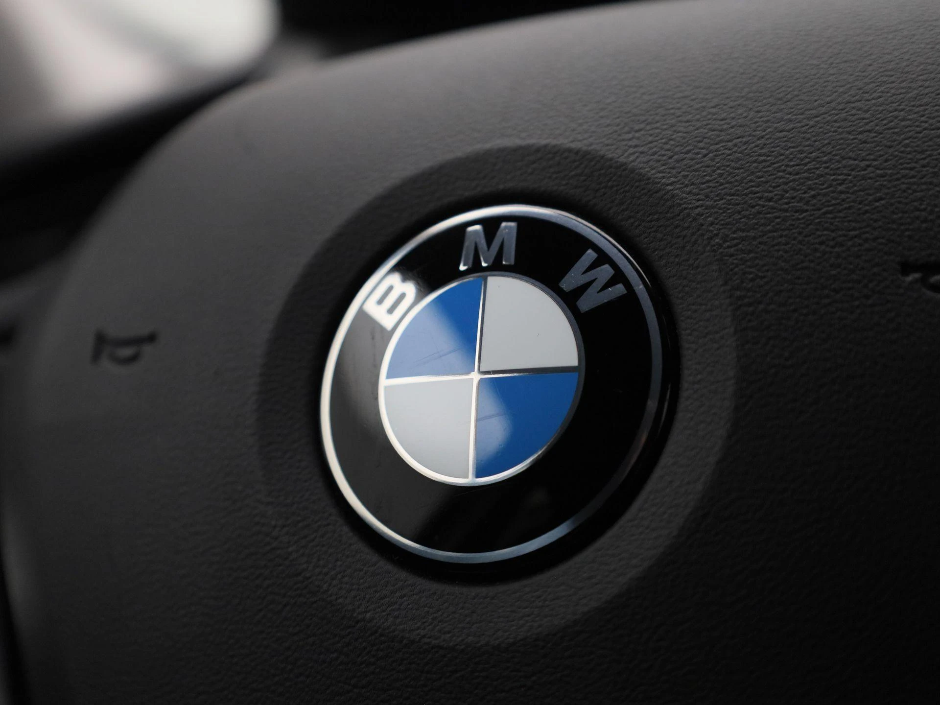 BMW-1 Reeks-image-27