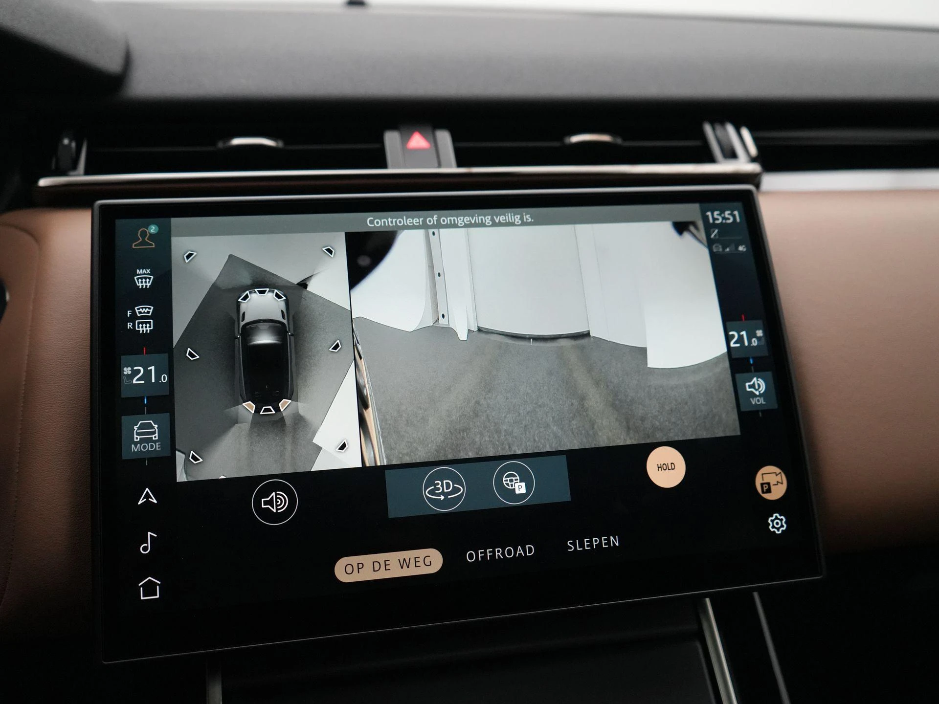 Land Rover-Range Rover Velar-image-38
