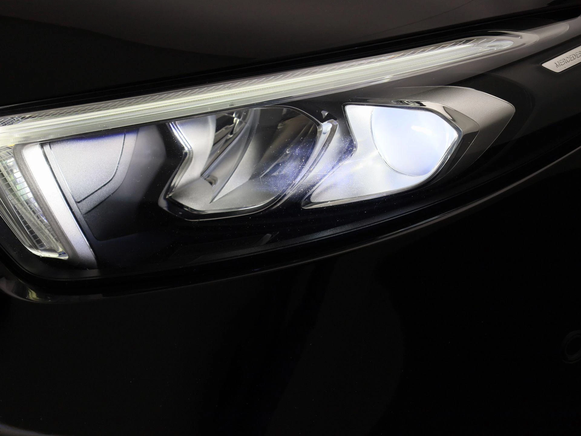 Mercedes-Benz-A-Klasse-image-12