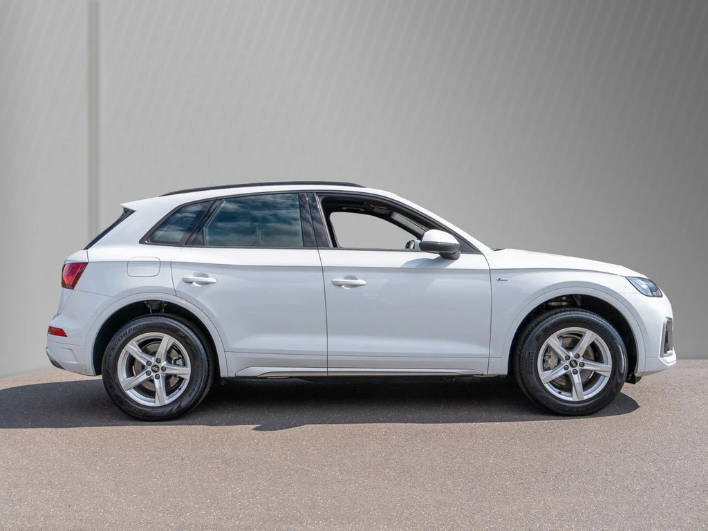 Audi Q5 40 TDI quattro S line S-tronic Navi Pano AHK