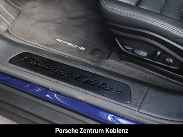 Porsche-Panamera-image-22