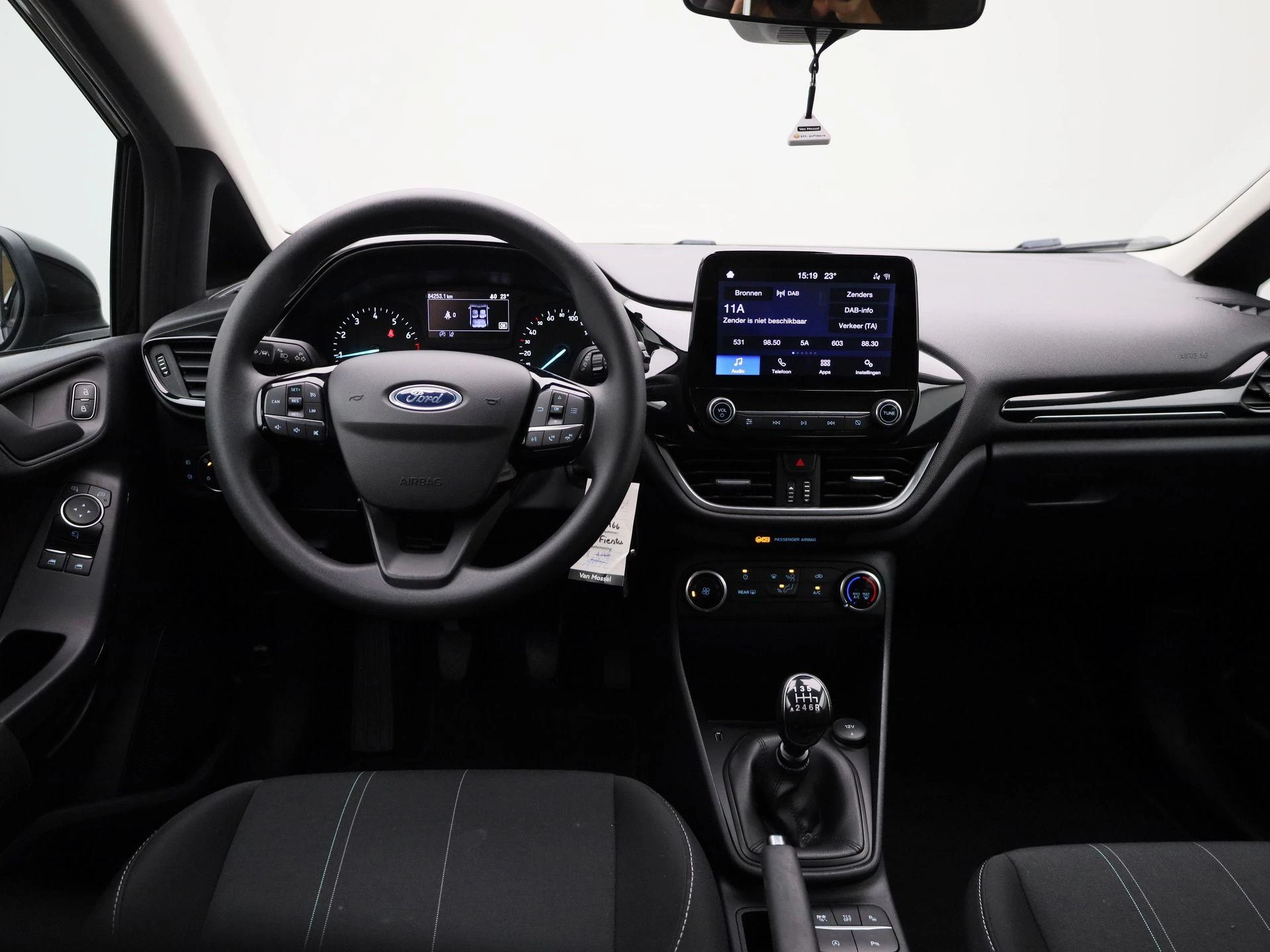 Ford Fiesta 1.0i EcoBoost MHEV 92kW Connected