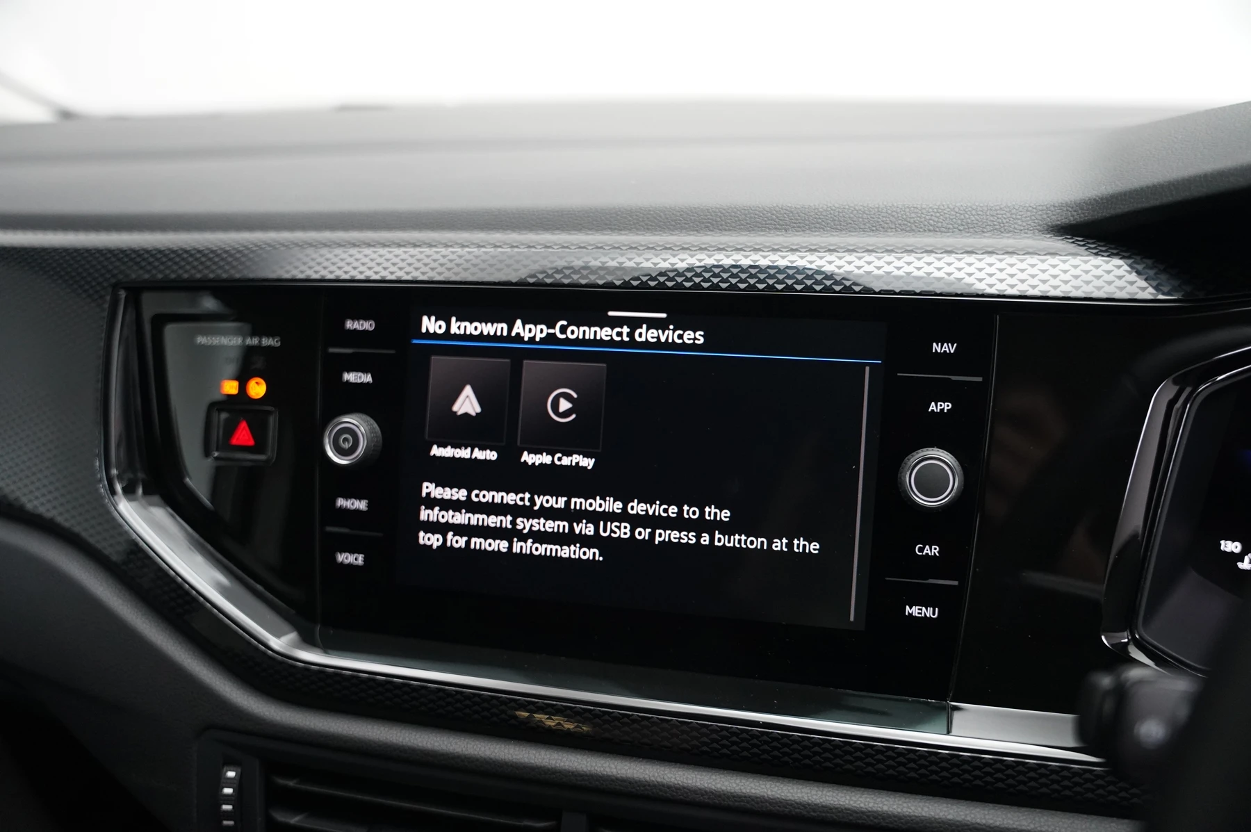 Volkswagen-Polo-image-21