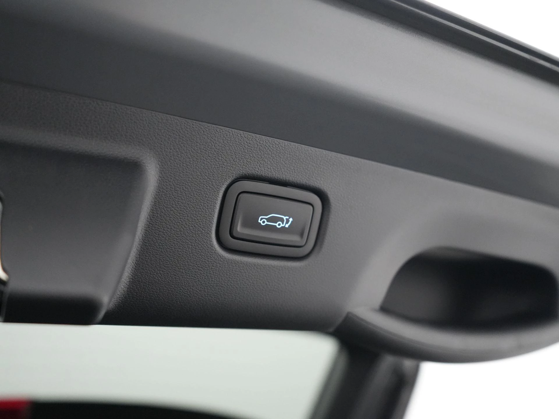 Hyundai-Kona-image-47