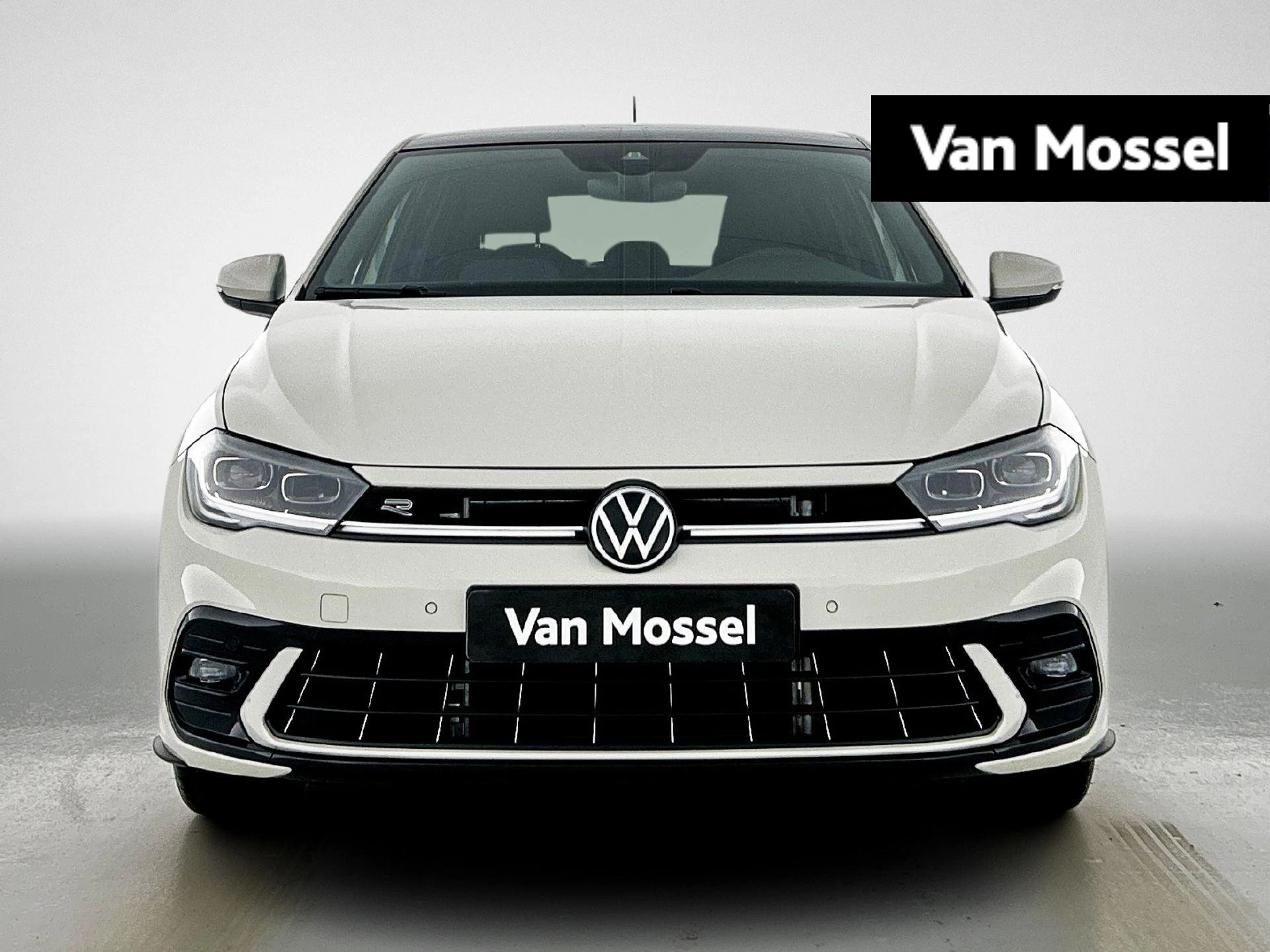 Volkswagen-Polo-image-0