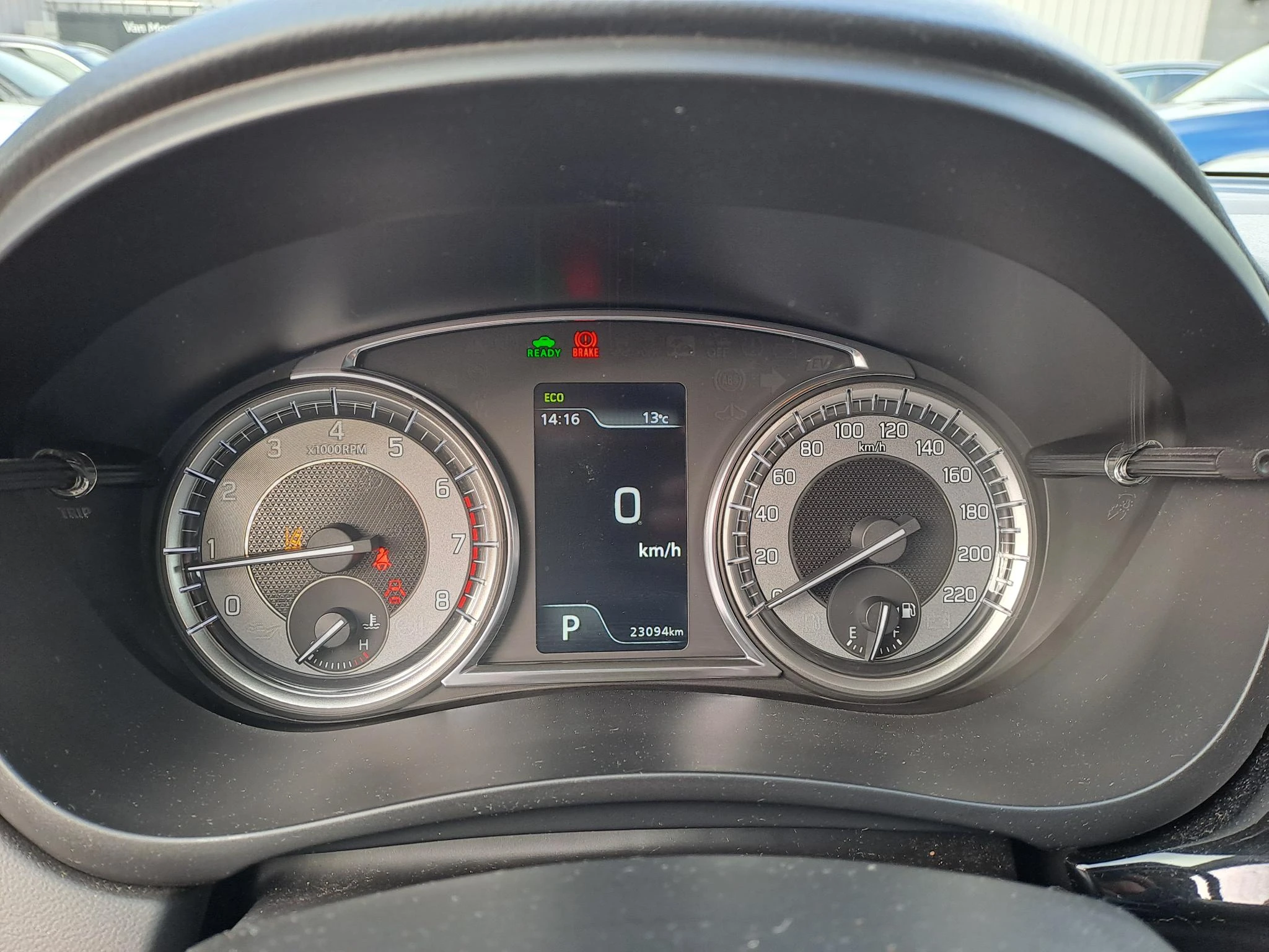 Suzuki-S-Cross-image-18