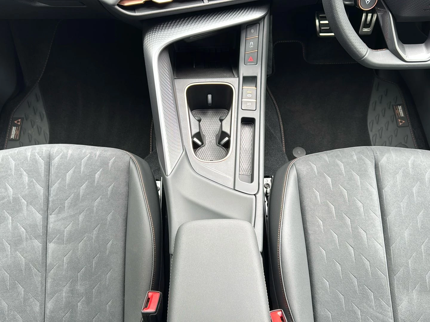 CUPRA Terramar 1.5 eHybrid 204 V2 5dr DSG