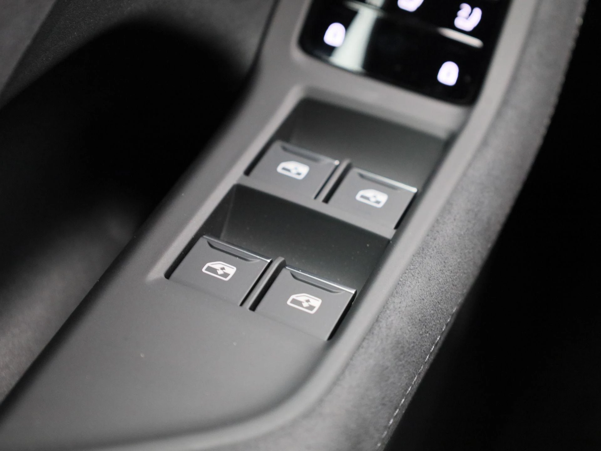 Audi A6 Avant 2.0 e-hybrid quattro S edition 299 PK