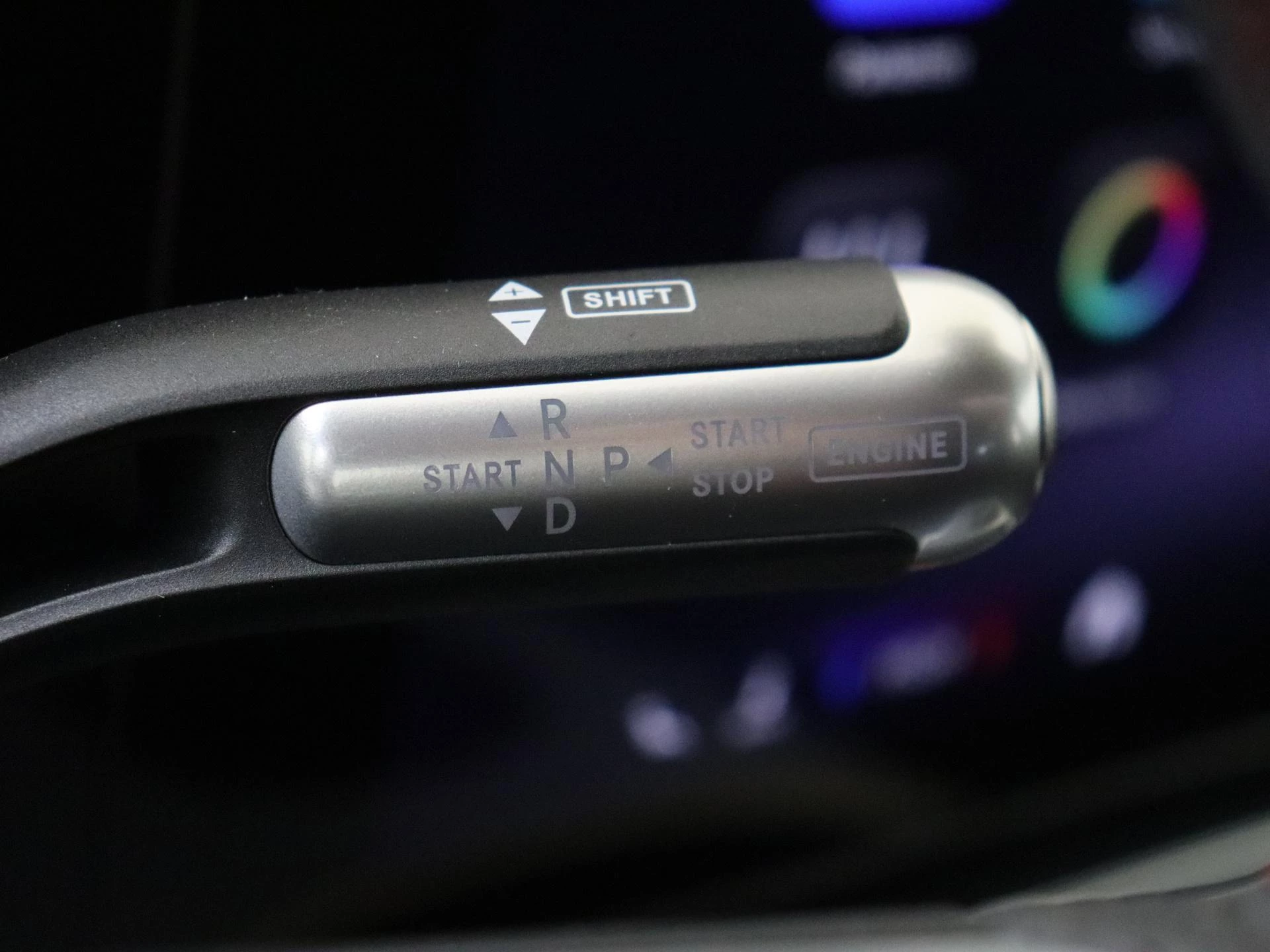 Mercedes-Benz-CLA-image-17