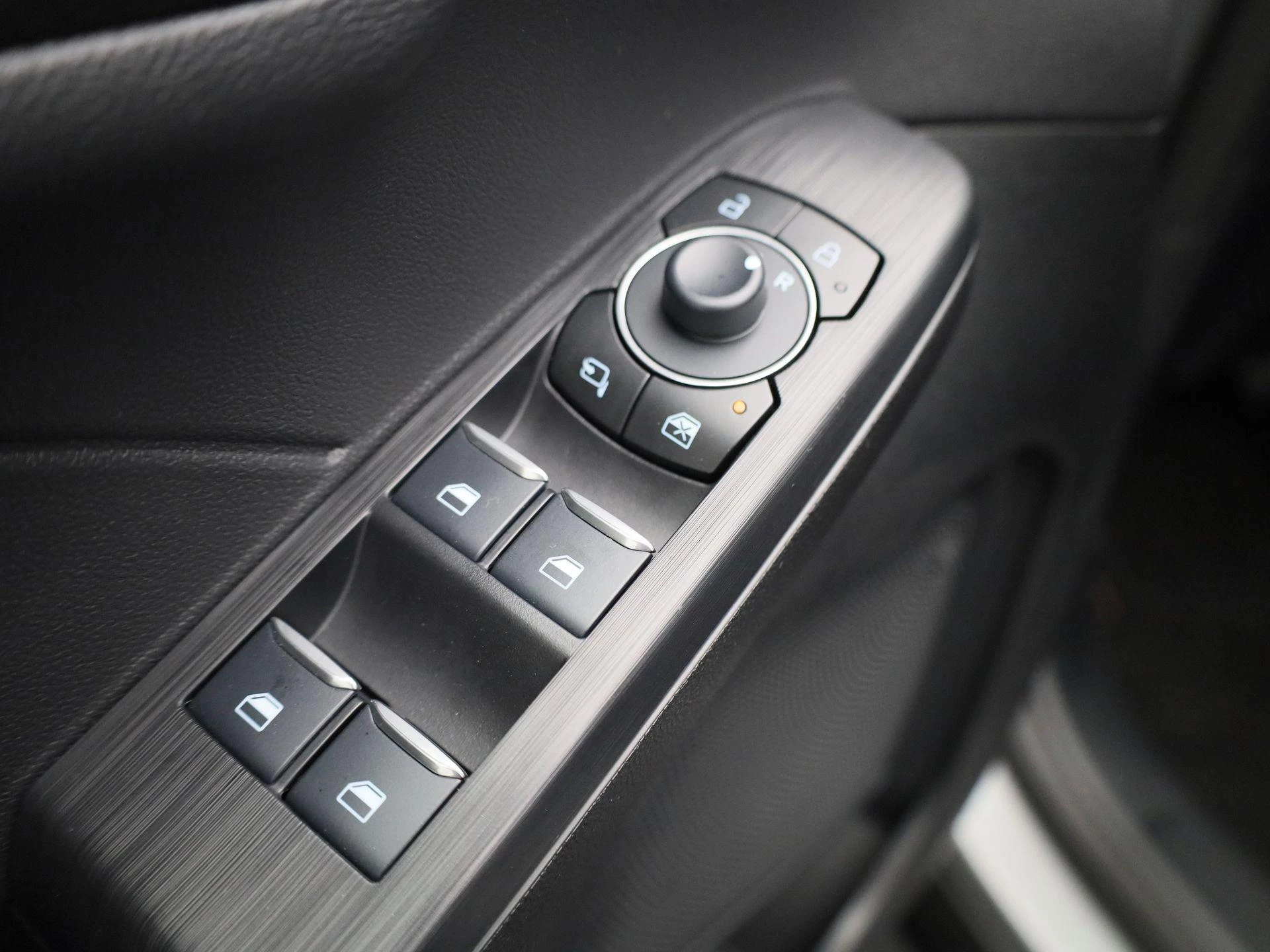 Ford-Kuga-image-34