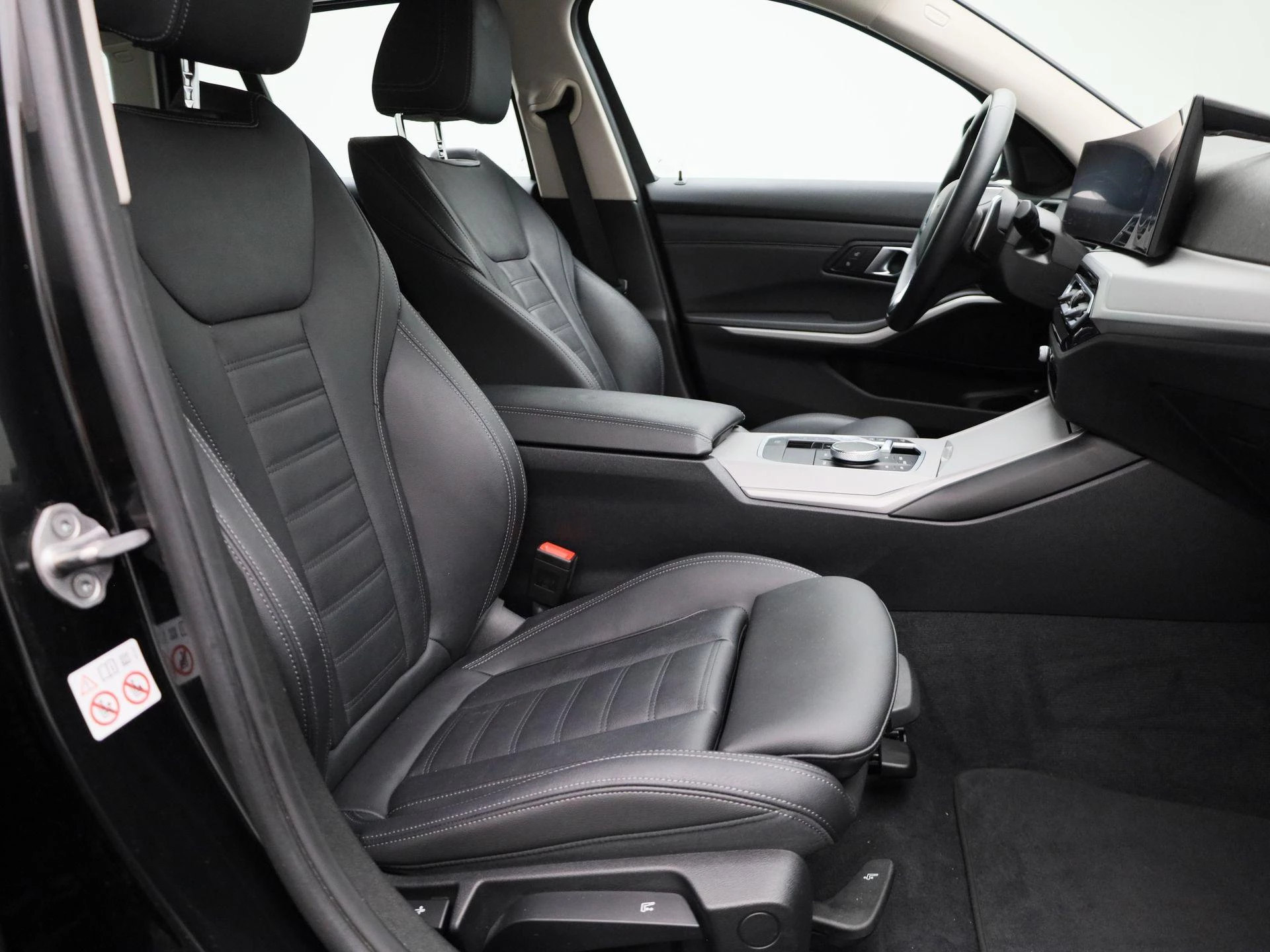 BMW-3 Serie-image-31