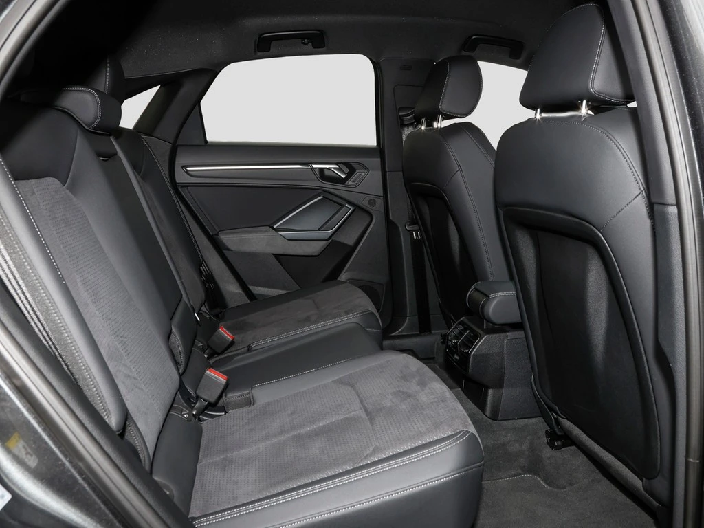 Audi-Q3-image-9
