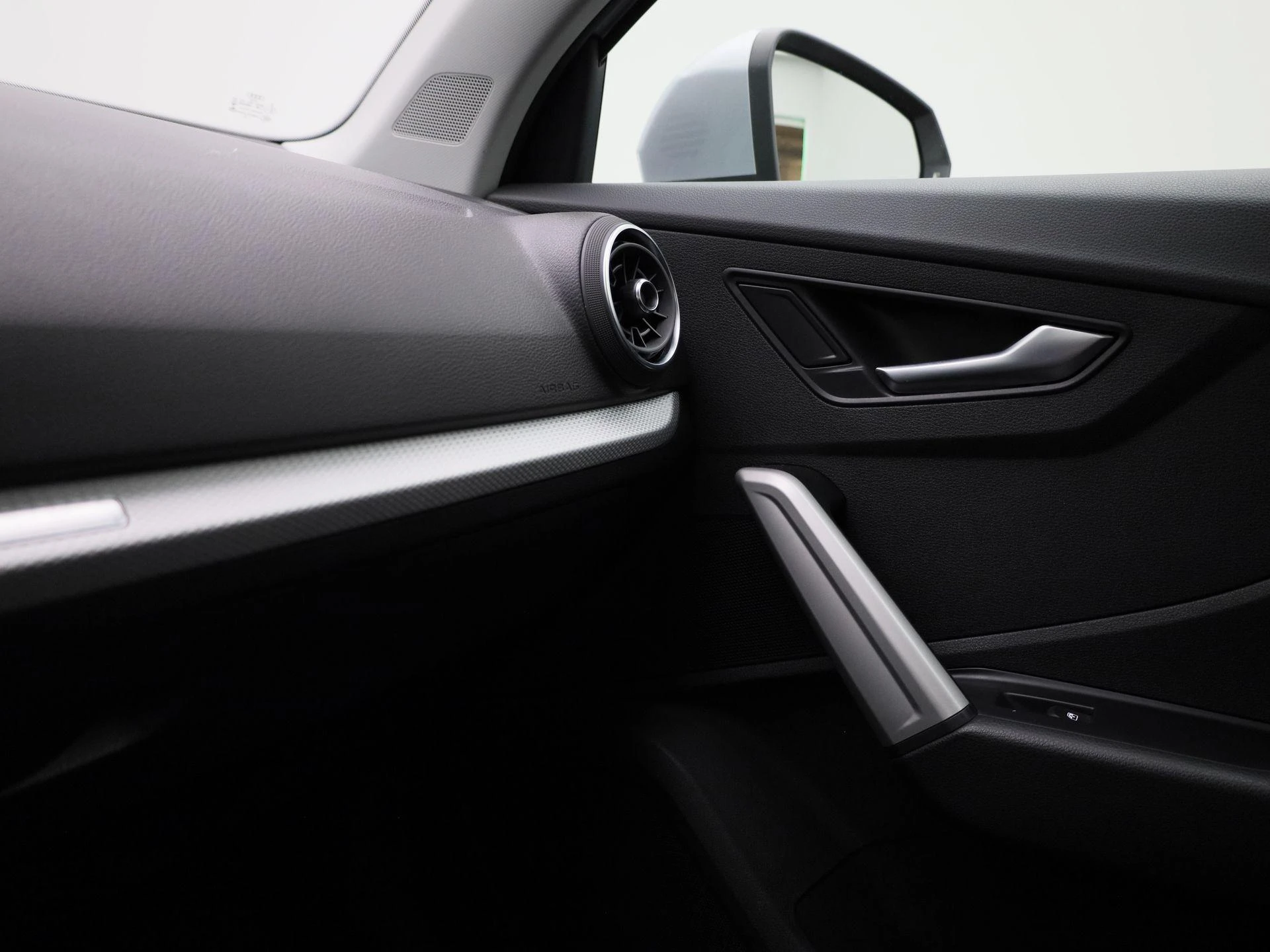 Audi-Q2-image-28