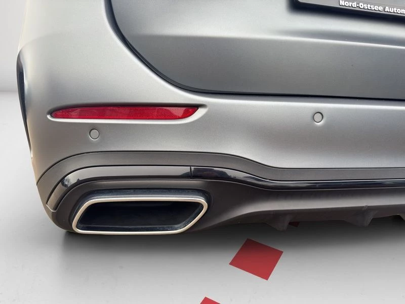 Mercedes-Benz-C-Klasse-image-10